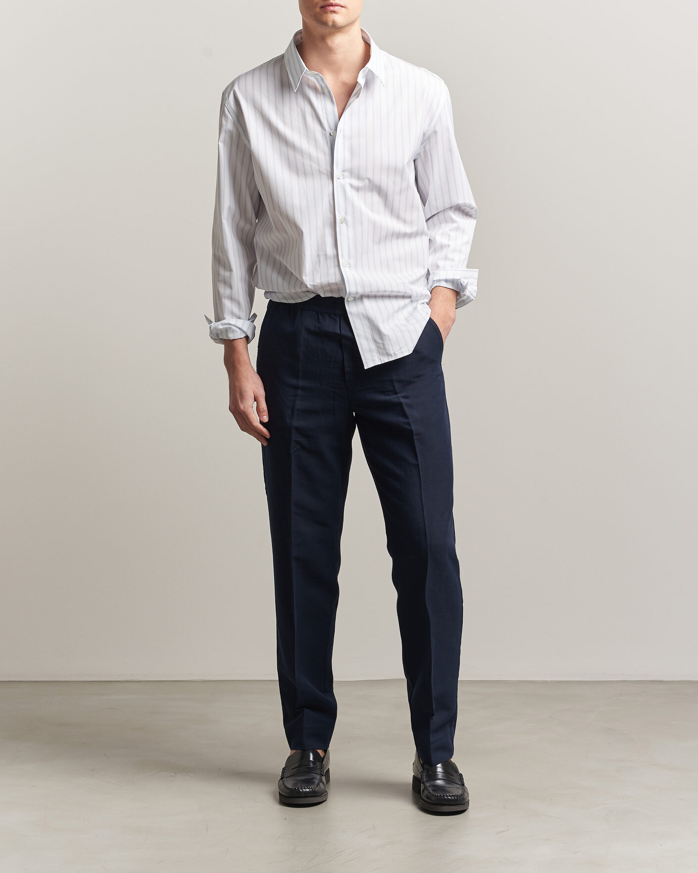 Homme | Pantalons | Filippa K | Theo Relaxed Linen/Cotton Drawstring Trousers Navy