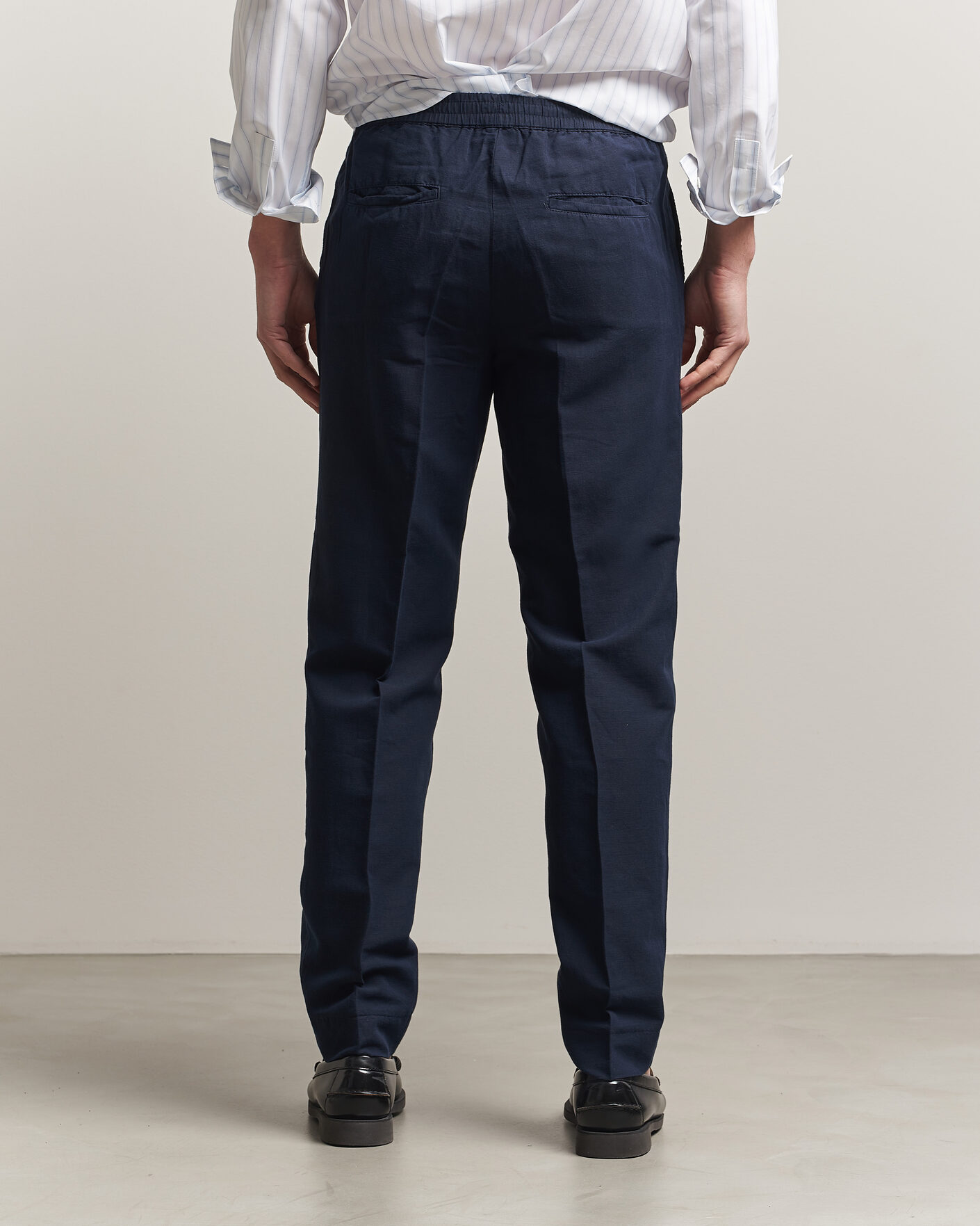 Homme | Pantalons | Filippa K | Theo Relaxed Linen/Cotton Drawstring Trousers Navy
