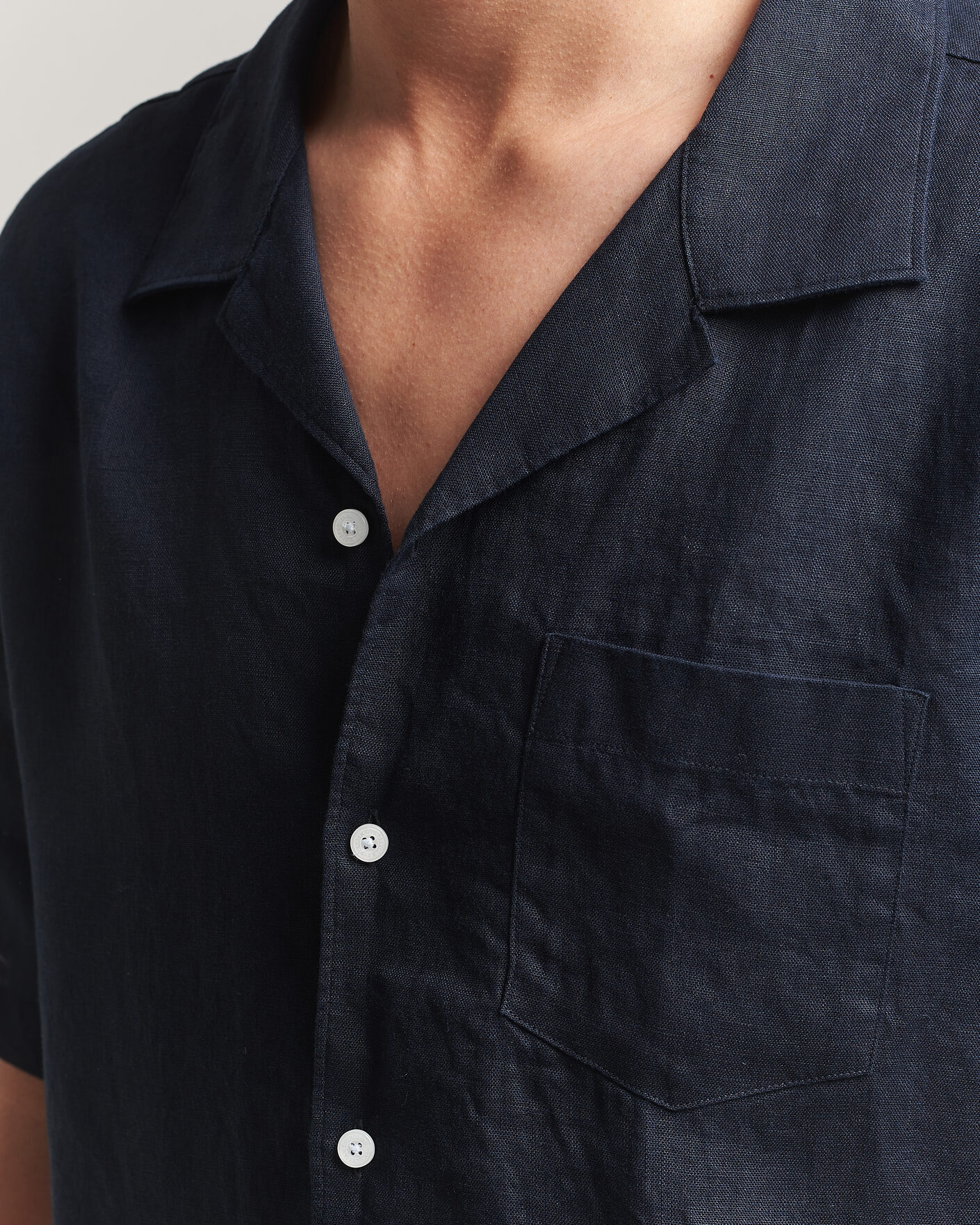 Homme | Chemises | J.Lindeberg | Elio Linen Short Sleeve Shirt Navy
