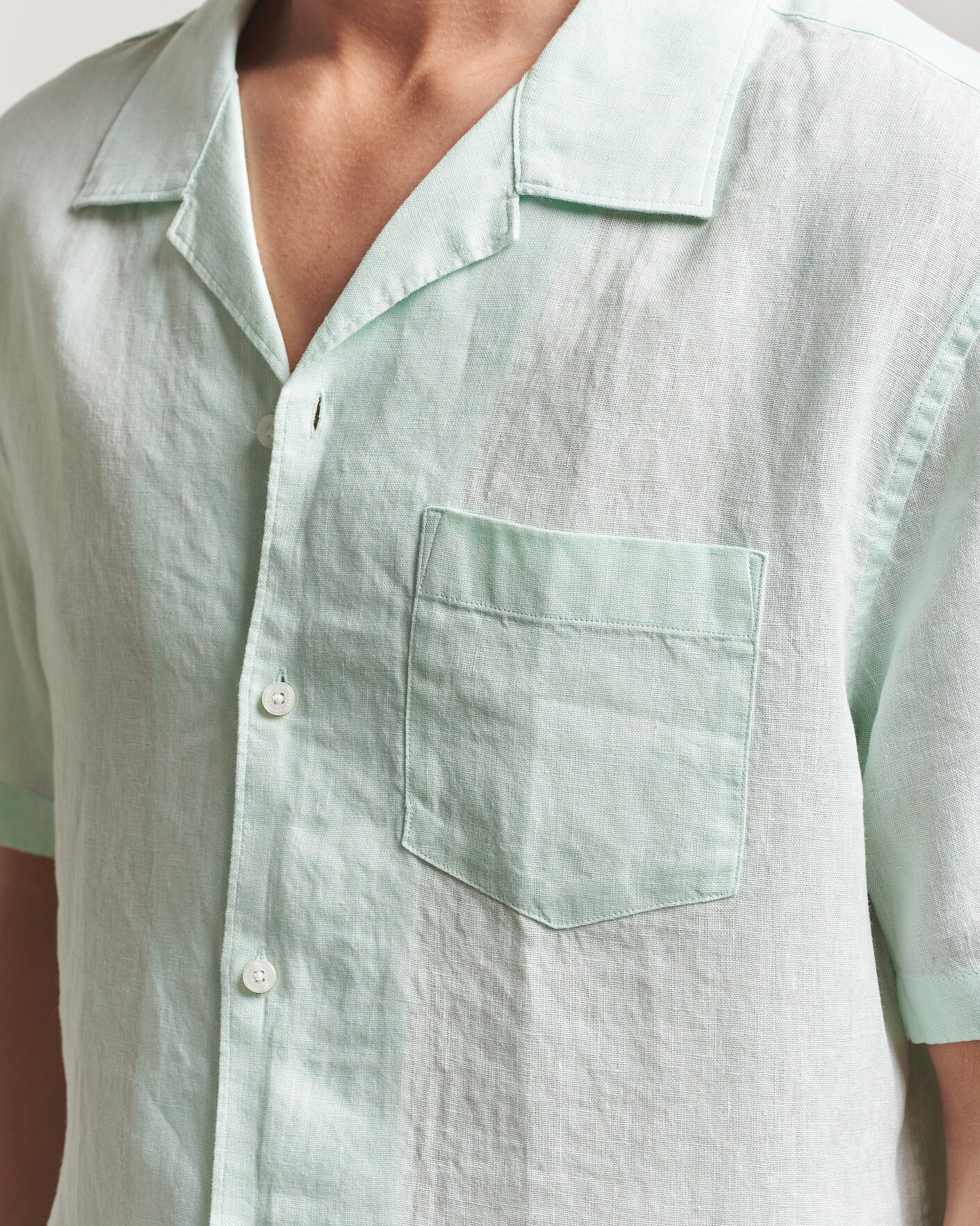 Homme | Chemises | J.Lindeberg | Elio Linen Short Sleeve Shirt Bay Green