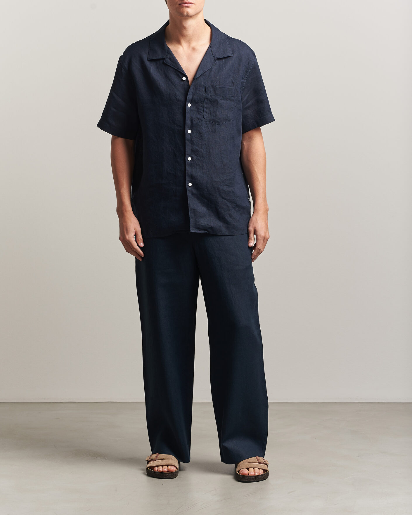 Homme | Pantalons | J.Lindeberg | Noah Drape Linen Pants Navy