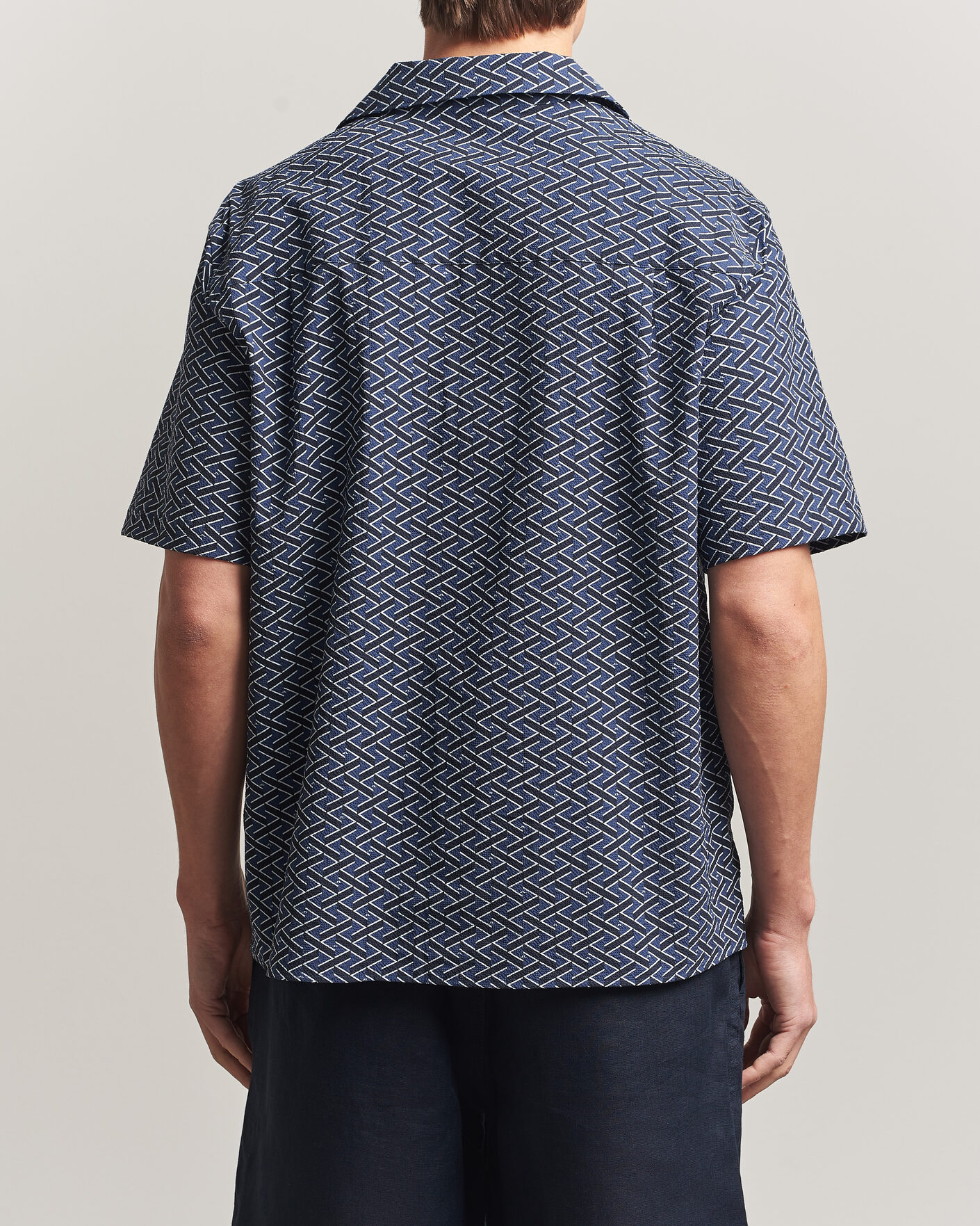 Homme | Chemises | J.Lindeberg | Donso Geo Printed Resort Shirt Estate Navy