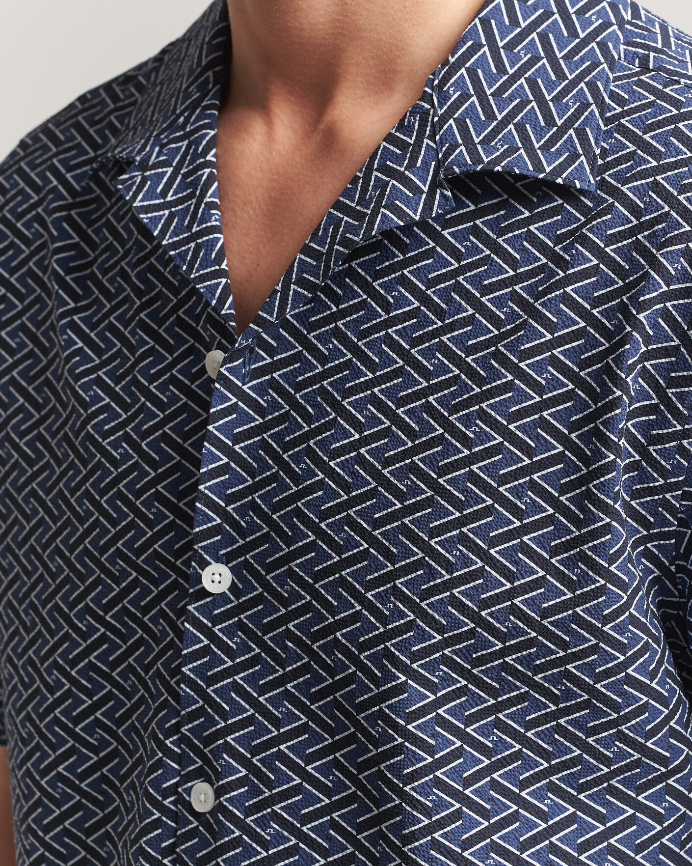Homme | Chemises | J.Lindeberg | Donso Geo Printed Resort Shirt Estate Navy