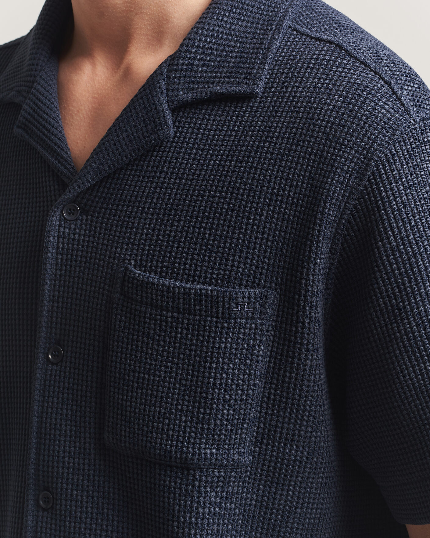 Homme | Chemises | J.Lindeberg | Theron Waffle Resort Shirt Navy