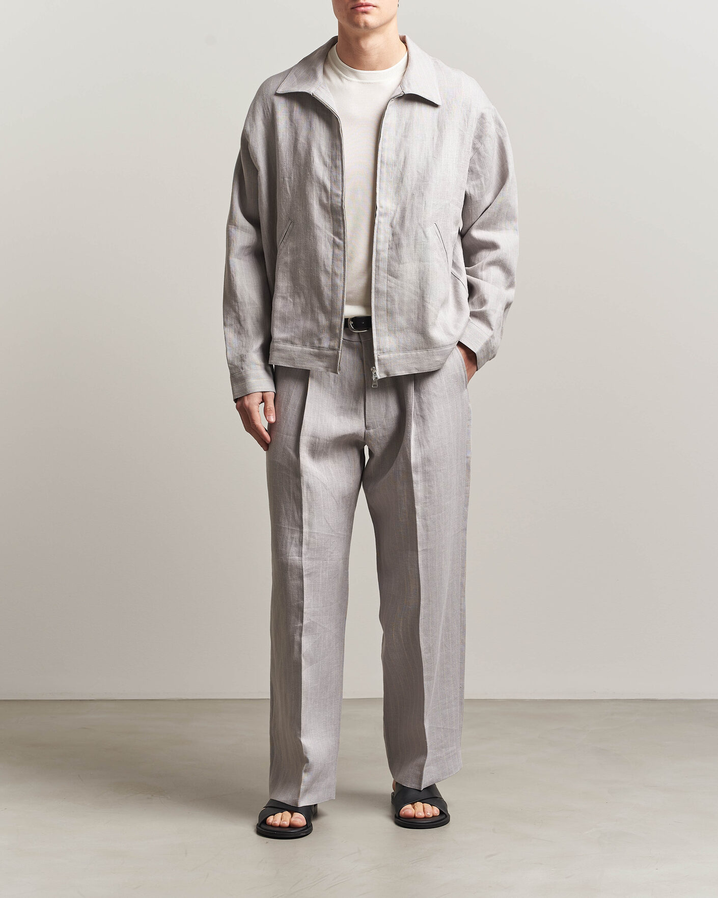 Homme | Pantalons | NN07 | Kay Pinstriped Pleated Linen Trousers Grey