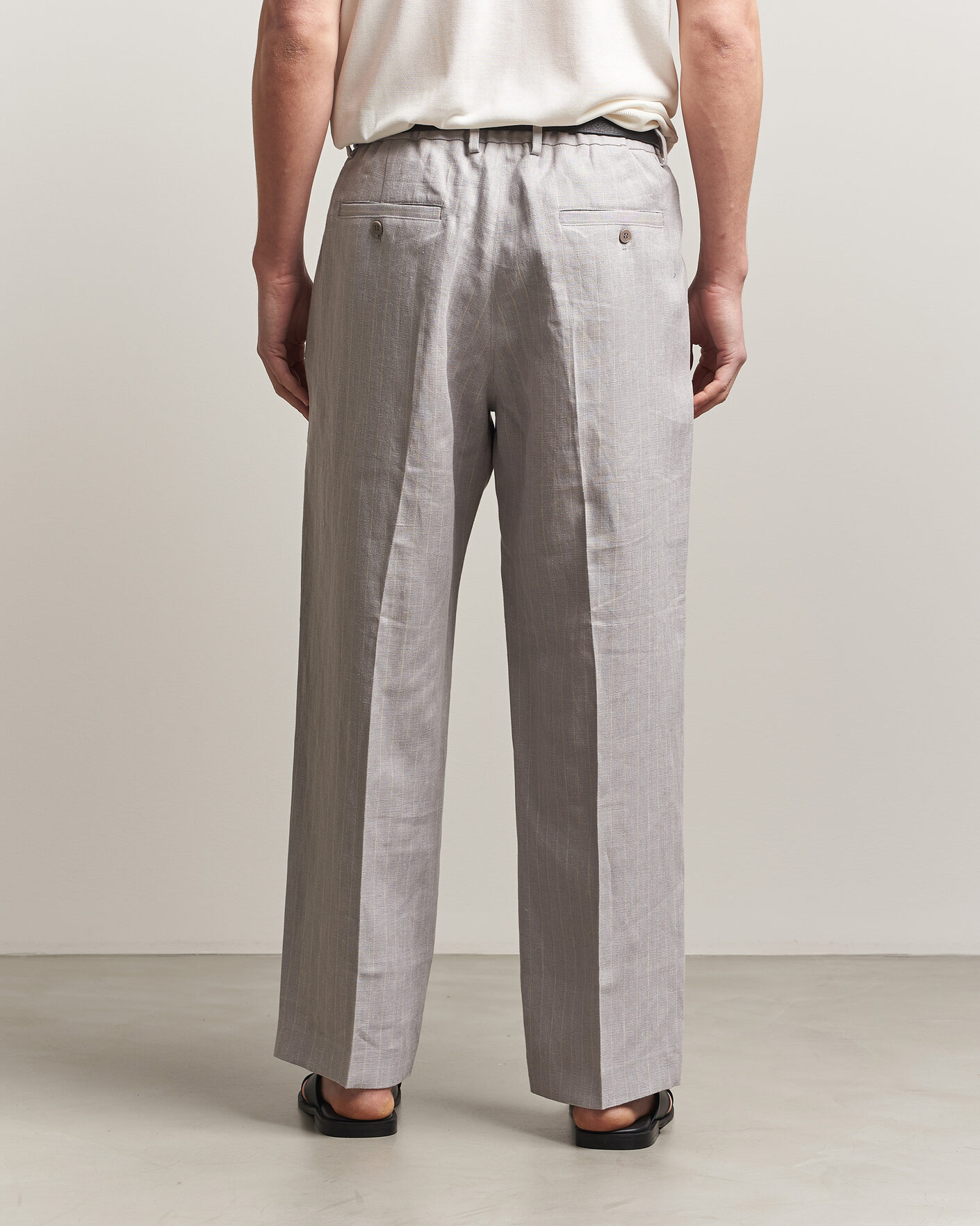 Homme | Pantalons | NN07 | Kay Pinstriped Pleated Linen Trousers Grey