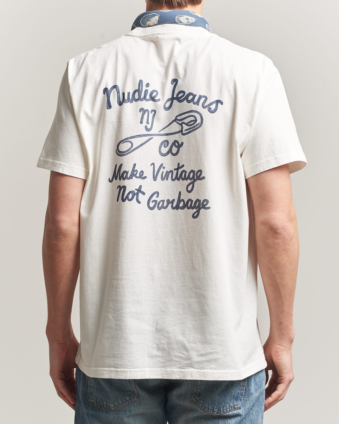 Homme | T-shirts | Nudie Jeans | Roy NJCO Pin T-Shirt Chalk White