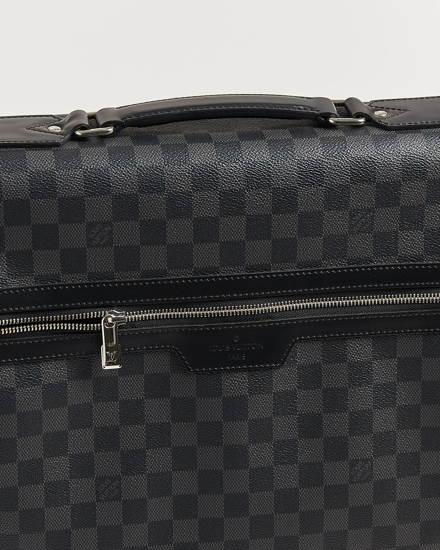 Homme | Pre-Owned & Vintage Bags | Louis Vuitton Pre-Owned | Garment Case Damier Graphite