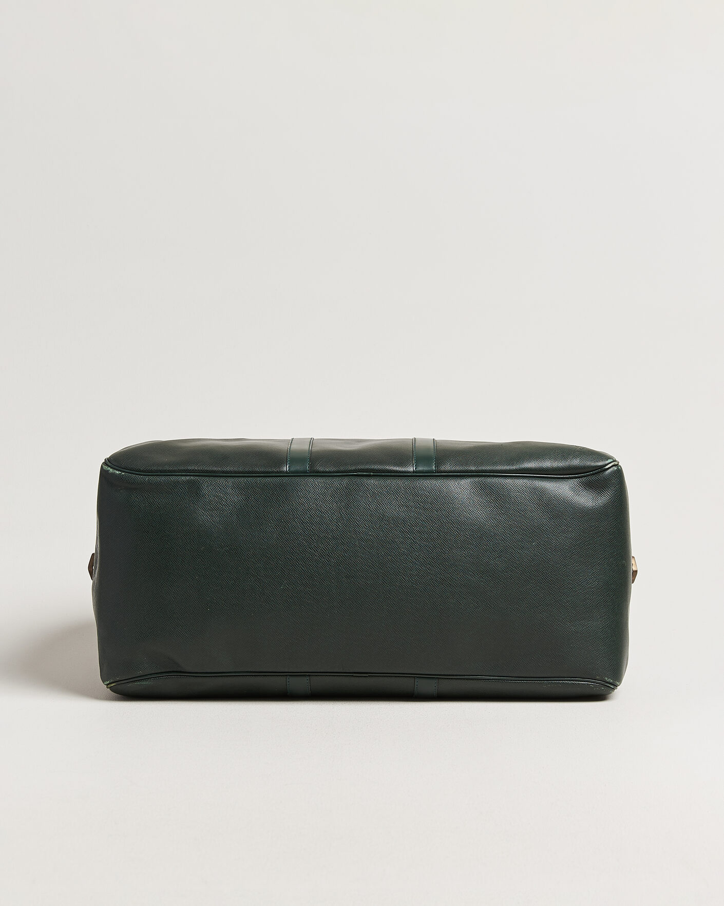 Homme | Pre-Owned & Vintage Bags | Louis Vuitton Pre-Owned | Taiga Kendall Weekend Bag GM Green