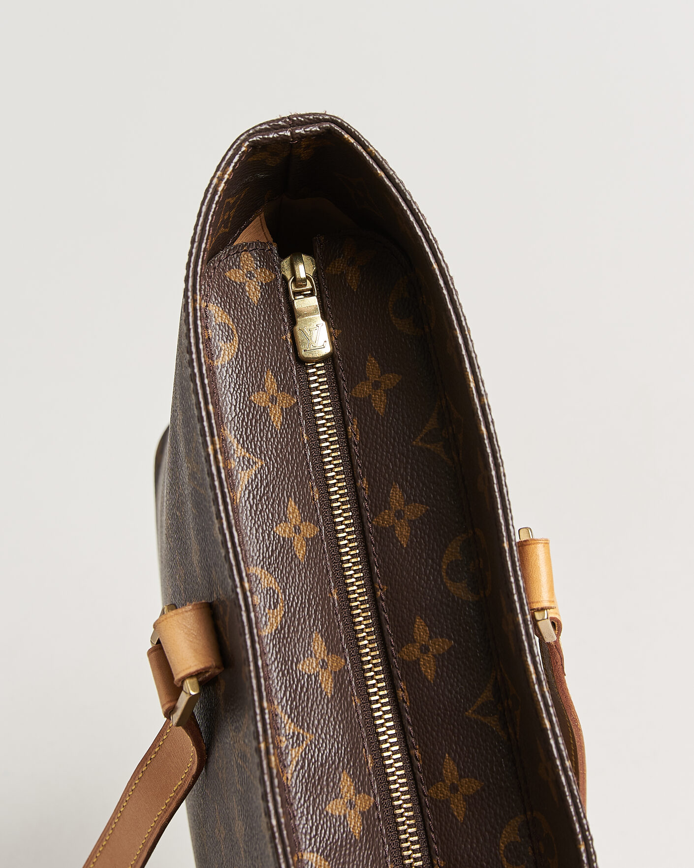 Homme | Pre-Owned & Vintage Bags | Louis Vuitton Pre-Owned | Luco Bag Monogram