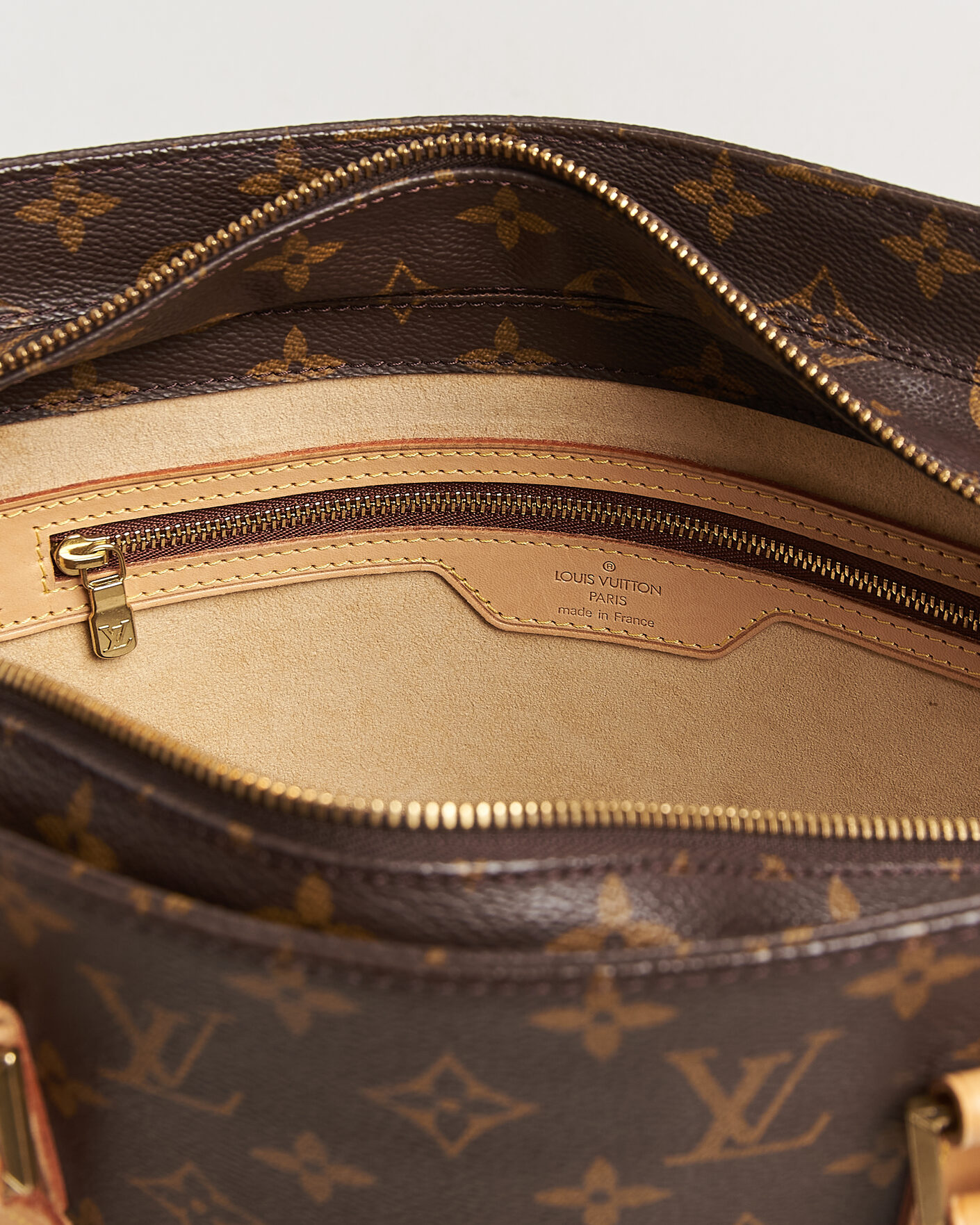 Homme | Pre-Owned & Vintage Bags | Louis Vuitton Pre-Owned | Luco Bag Monogram