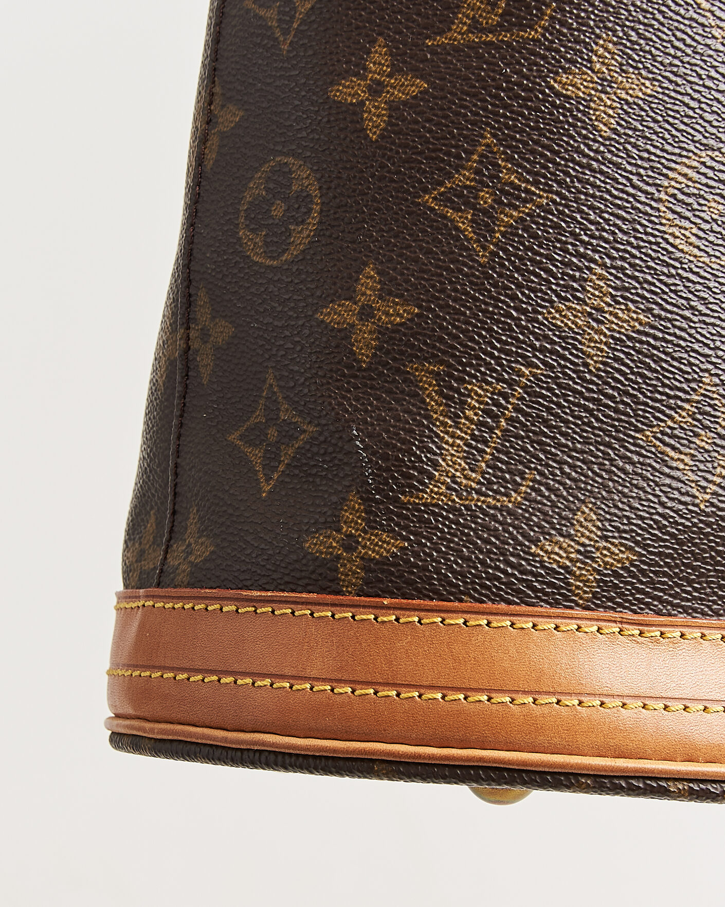 Homme | Pre-Owned & Vintage Bags | Louis Vuitton Pre-Owned | Bucket PM Bag Monogram