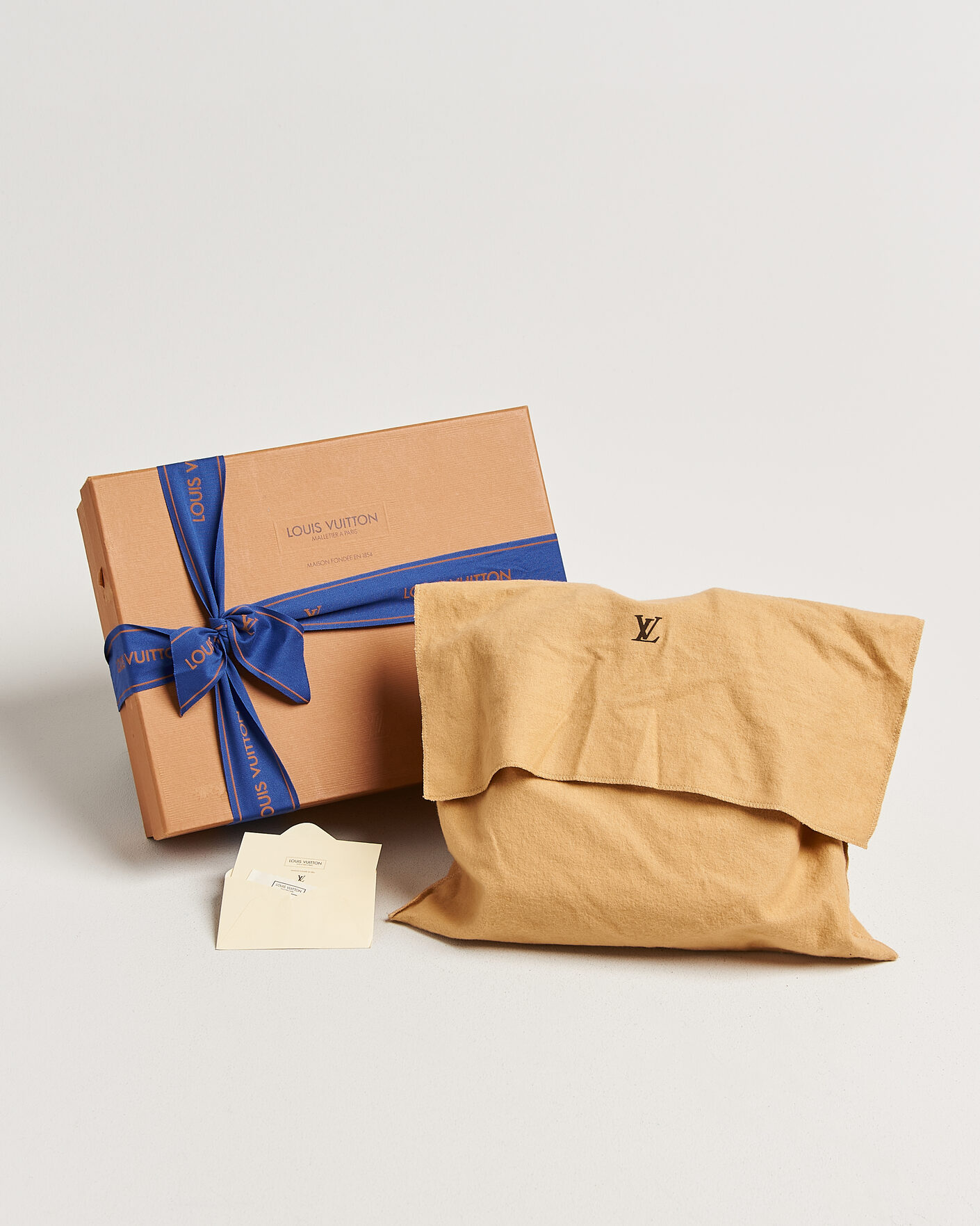 Homme | Pre-Owned & Vintage Bags | Louis Vuitton Pre-Owned | Spontini Bag Monogram