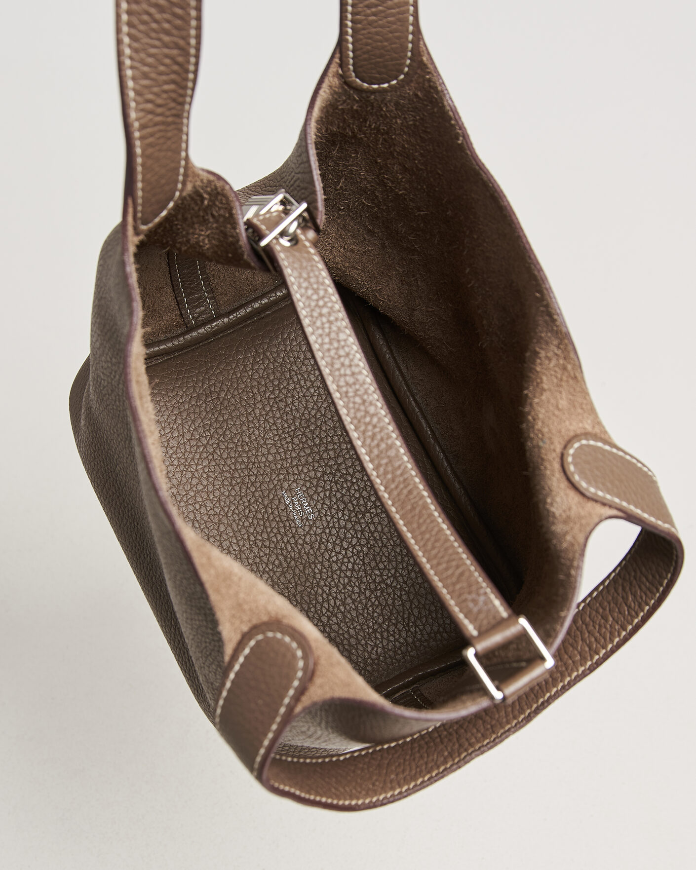 Homme | Pre-Owned & Vintage Bags | Hermès Pre-Owned | Picotin Lock 18 Etoupe