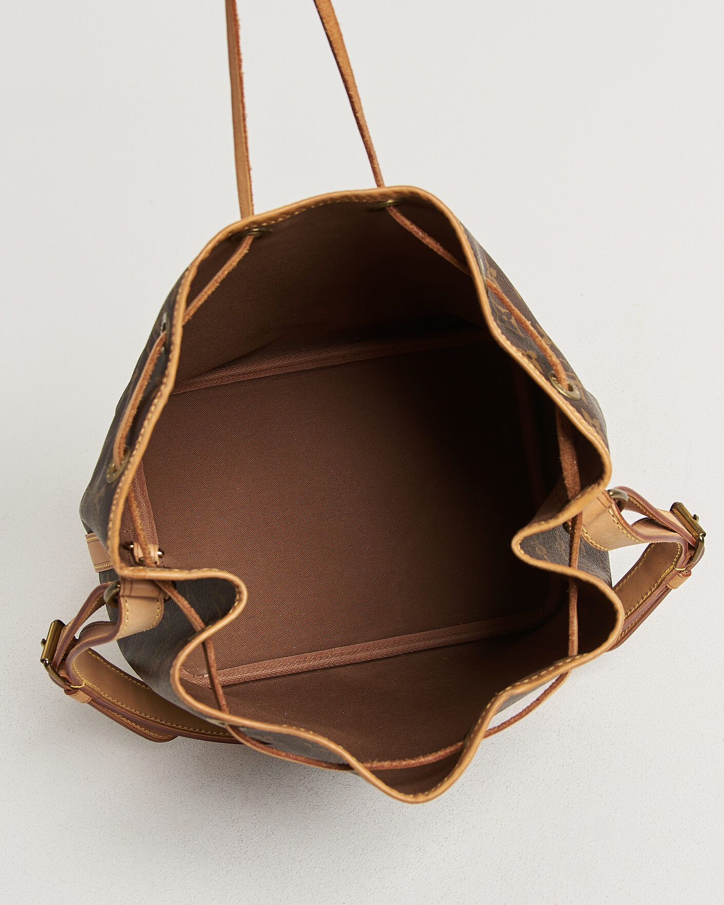 Homme | Pre-Owned & Vintage Bags | Louis Vuitton Pre-Owned | Petit Noé Monogram