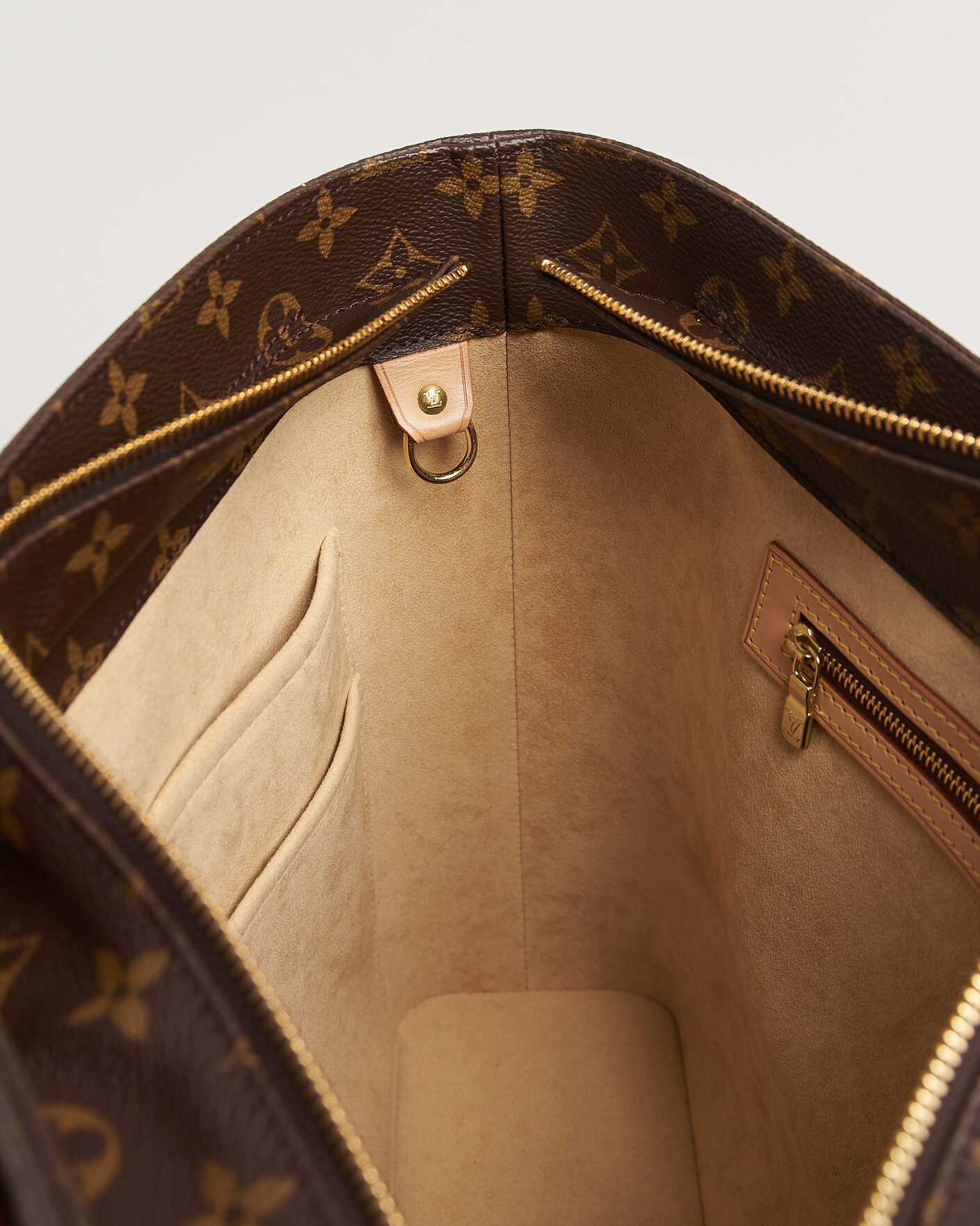 Homme | Pre-Owned & Vintage Bags | Louis Vuitton Pre-Owned | Luco Bag Monogram