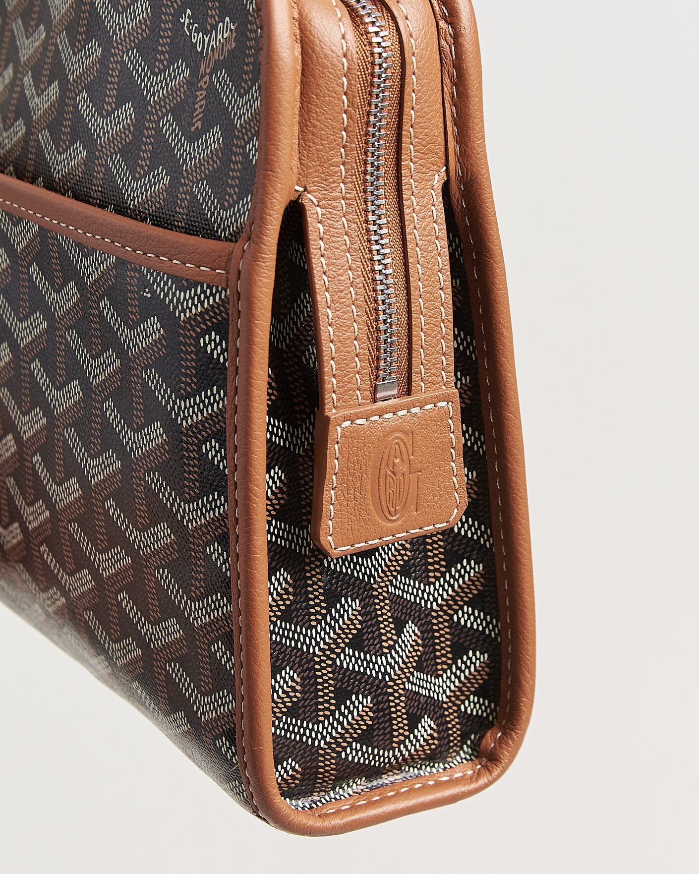 Homme | Pre-Owned & Vintage Bags | Goyard Pre-Owned | Jouvance MM Toiletry Bag Black