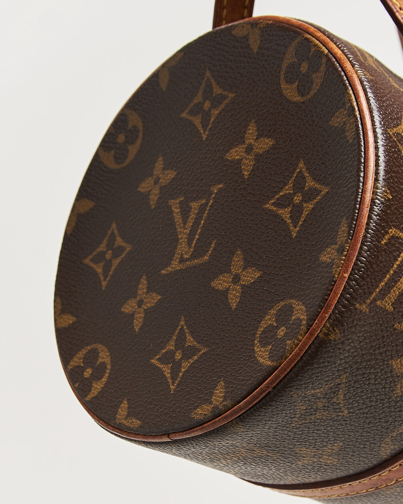 Homme | Pre-Owned & Vintage Bags | Louis Vuitton Pre-Owned | Papillon 26 Monogram