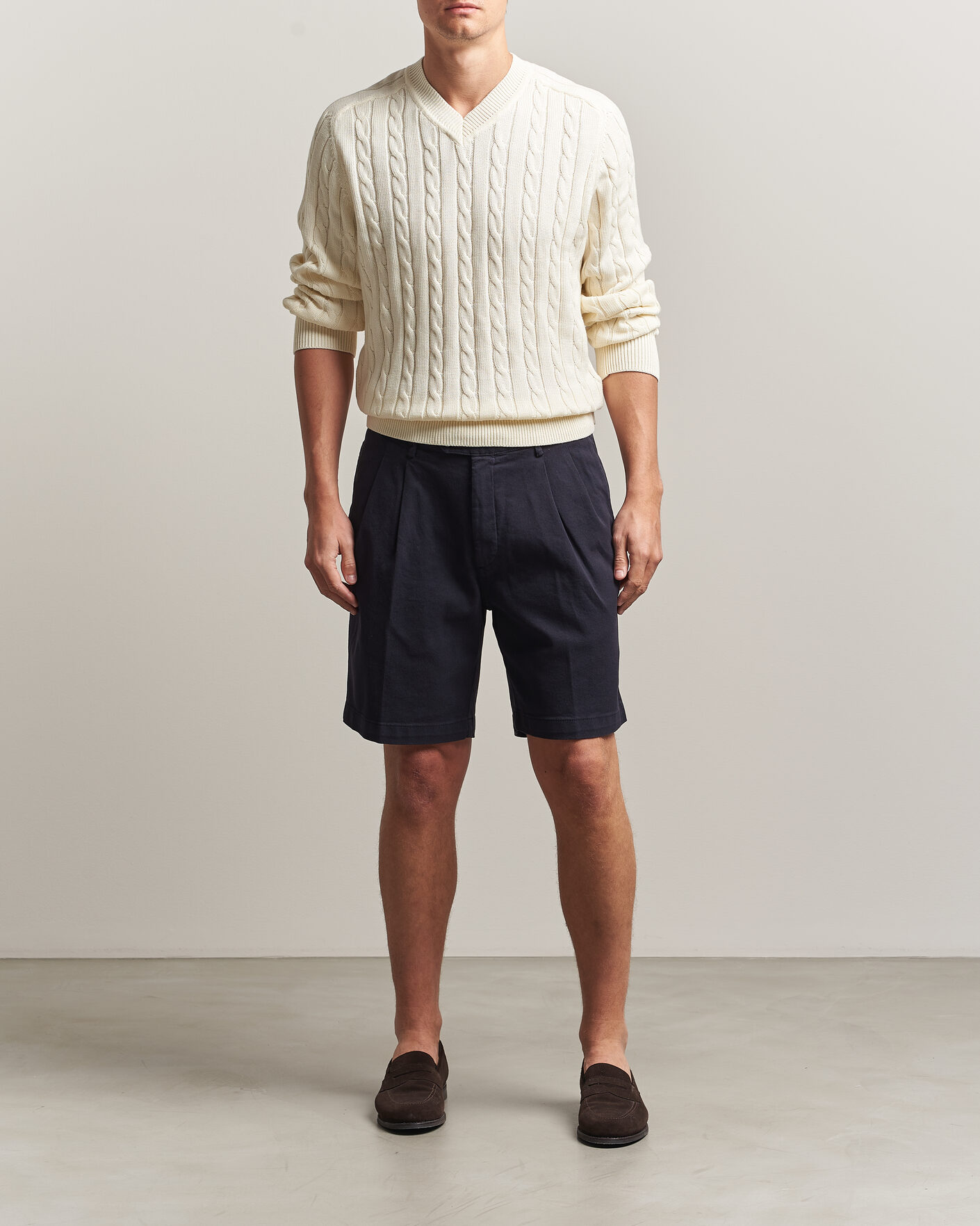 Homme | Shorts | Oscar Jacobson | Tanker Pleat Shorts Navy
