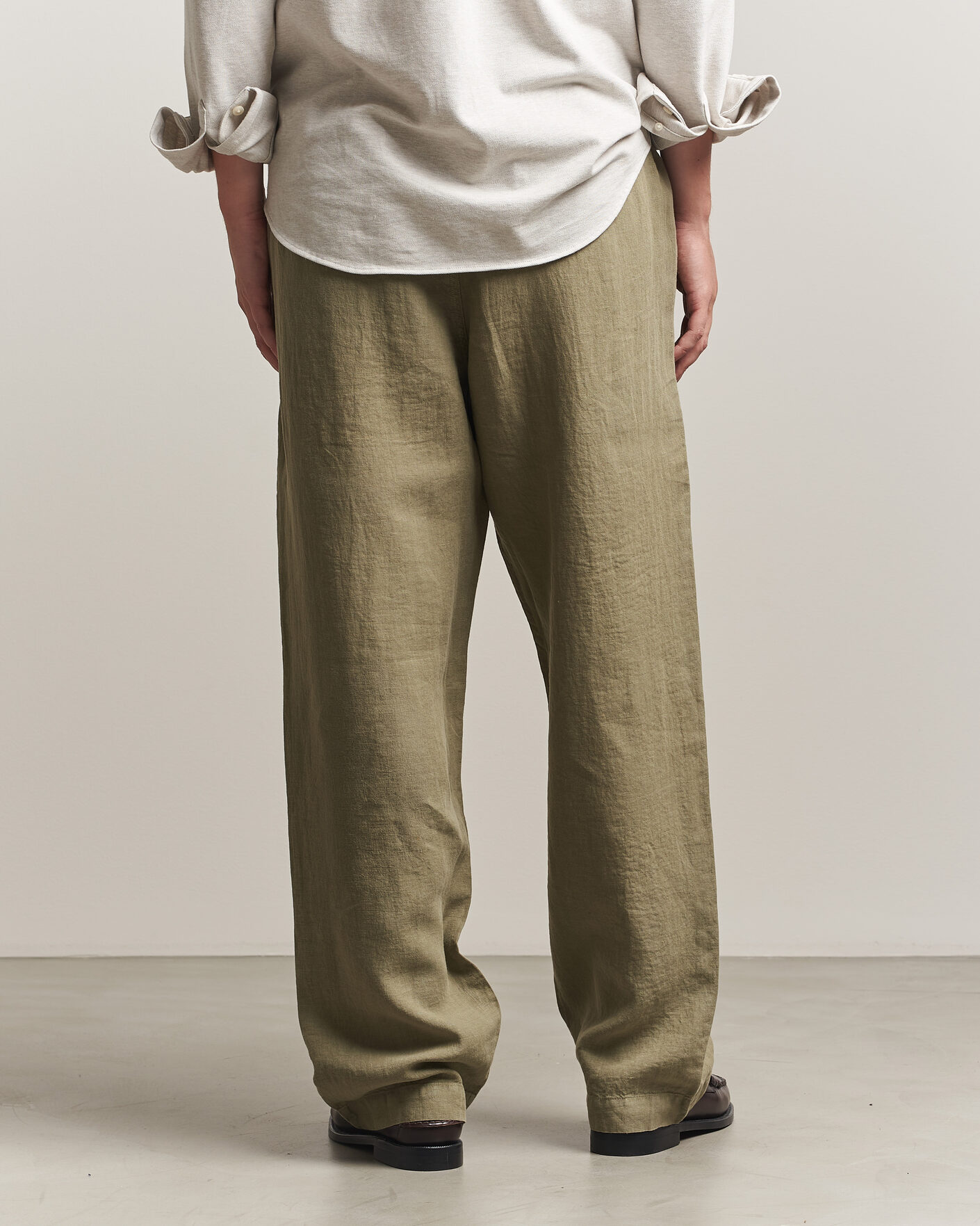 Homme | Pantalons | Polo Ralph Lauren | Easy Fit Pleated Trousers Sage Green