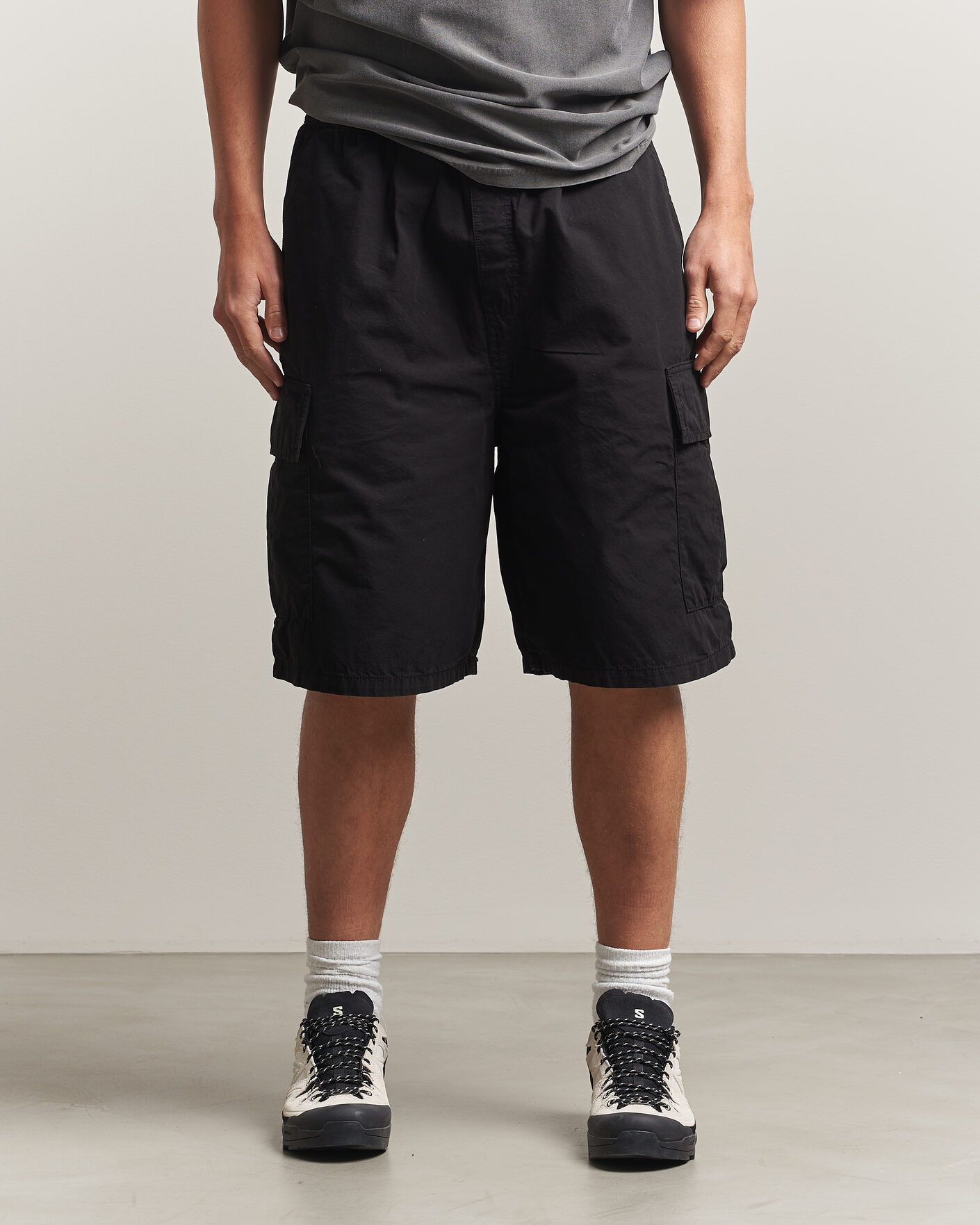 Homme | Shorts | Carhartt WIP | Mandler Cargo Cotton Poplin Shorts Black