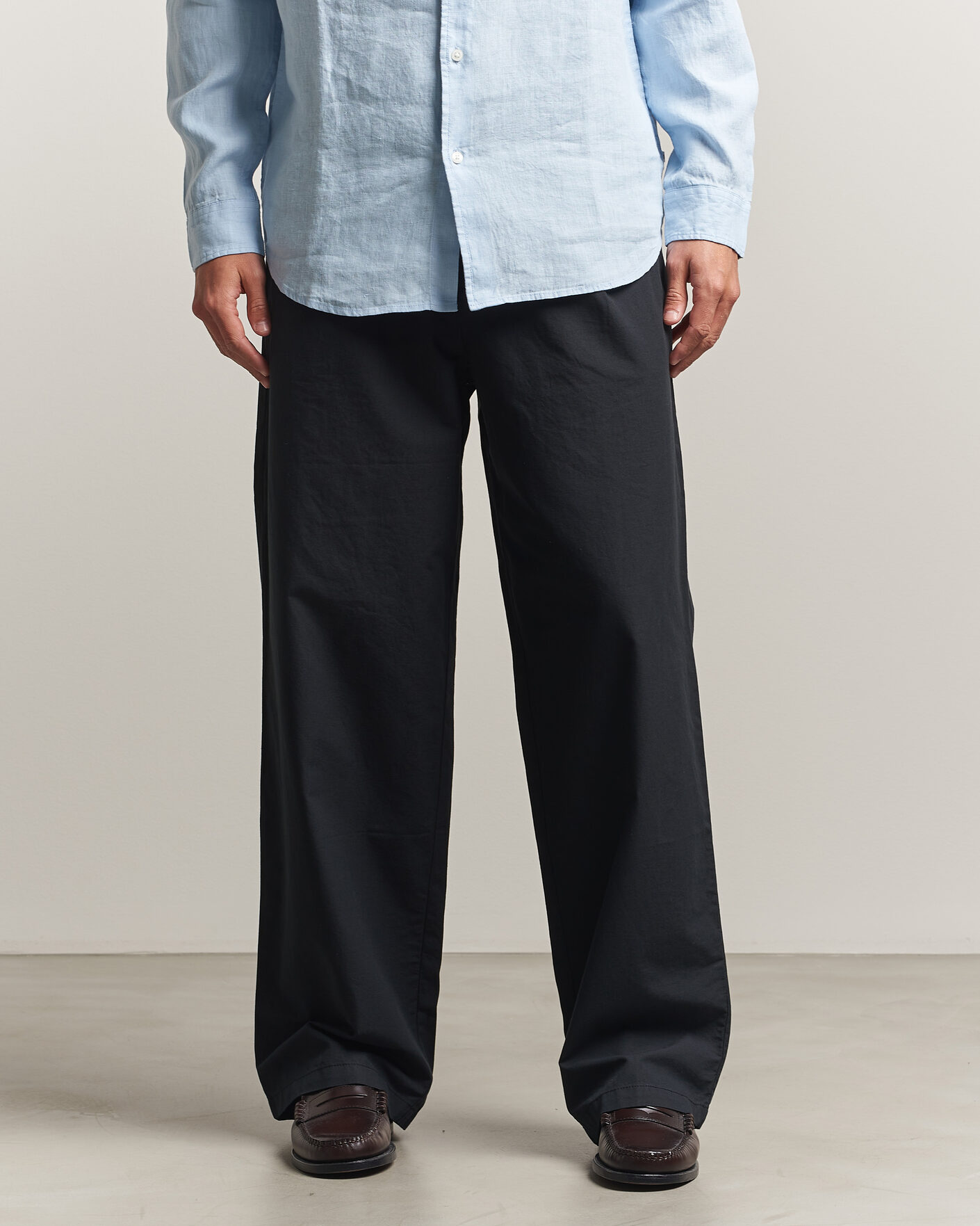 Homme | Pantalons | Samsøe Samsøe | Valentin Cotton/Linen Pleated Trousers Black