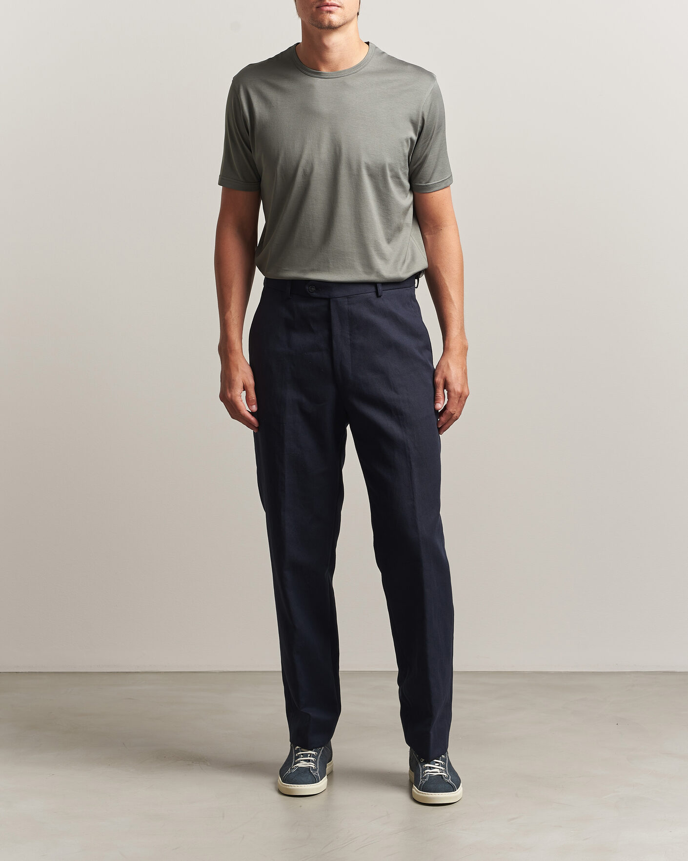 Homme | T-shirts | Sunspel | Crew Neck Q82 Cotton T-Shirt Fossil Grey