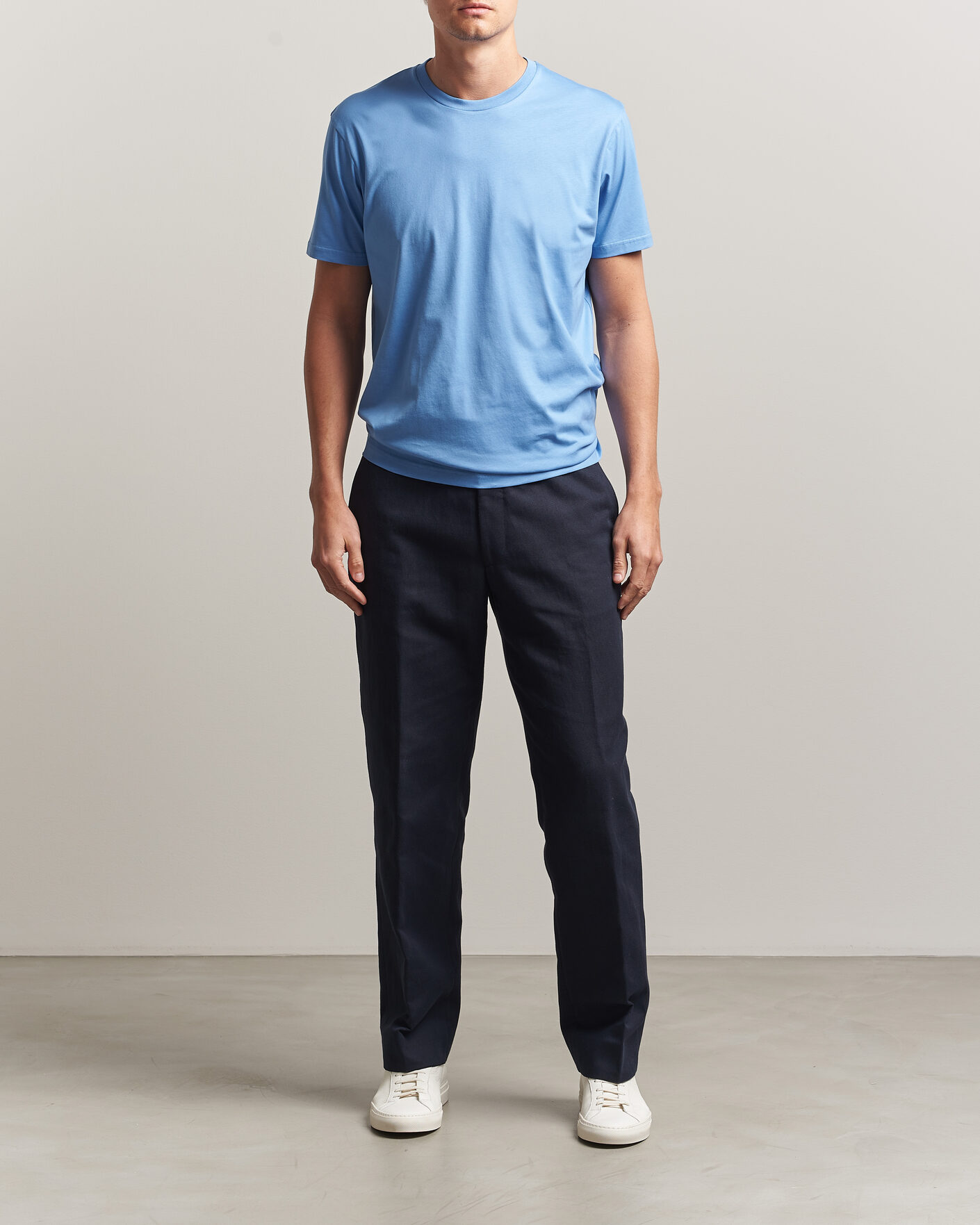 Homme | T-shirts | Sunspel | Riviera Midweight T-Shirt Azure Blue