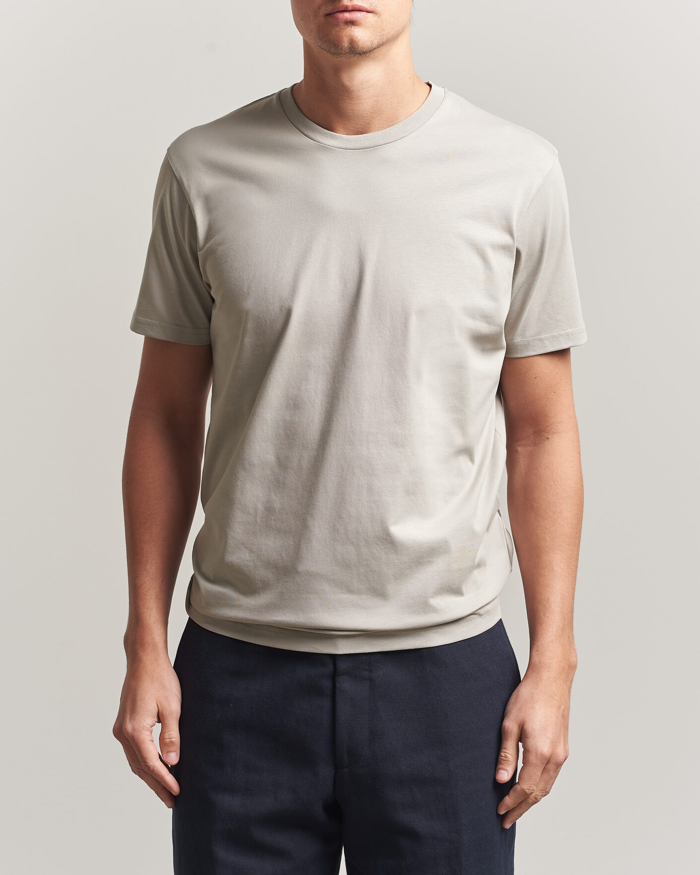 Homme | T-shirts | Sunspel | Riviera Midweight T-Shirt Ash
