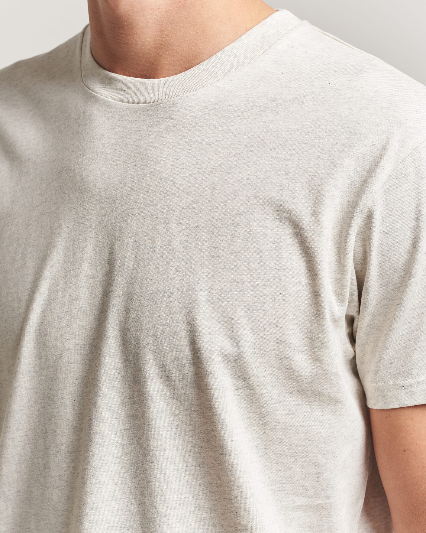 Homme | T-shirts | Sunspel | Riviera Midweight T-Shirt Archive White
