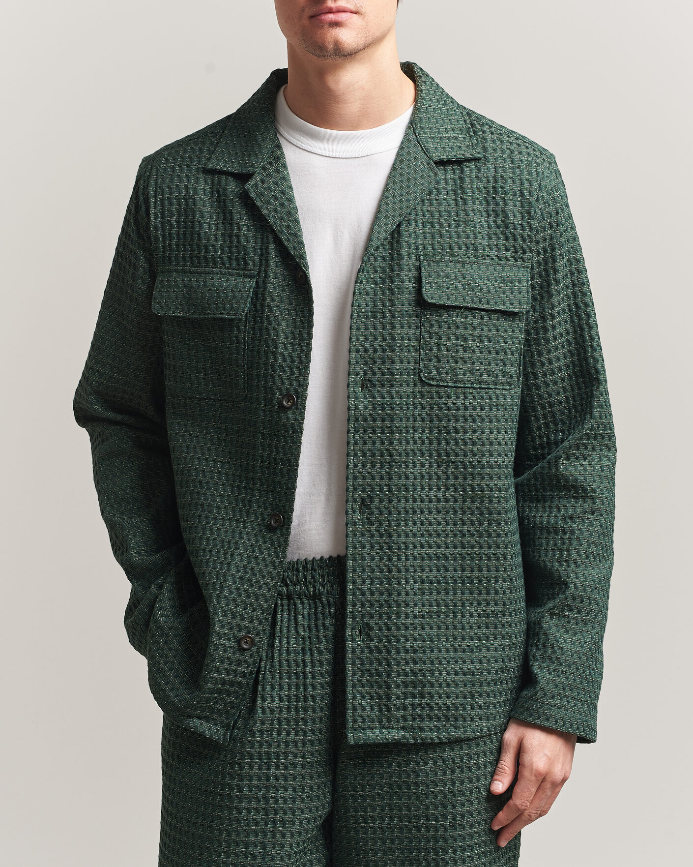 Homme | Chemises | LES DEUX | Check Seersucker Overshirt Pine Green