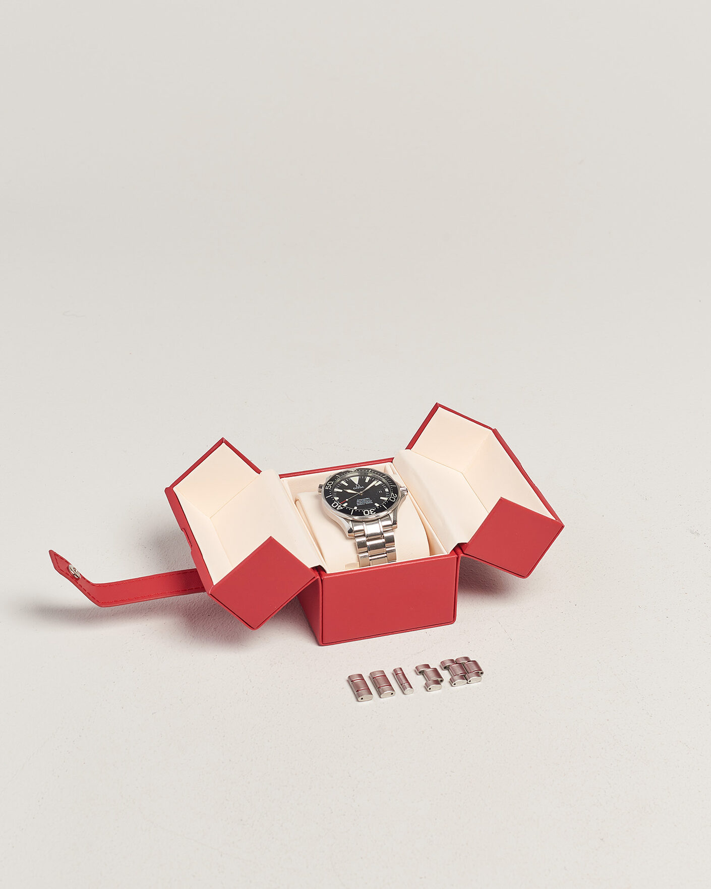 Homme | Pre-Owned & Vintage Watches | Omega Pre-Owned | Seamaster 300M Peter Blake 