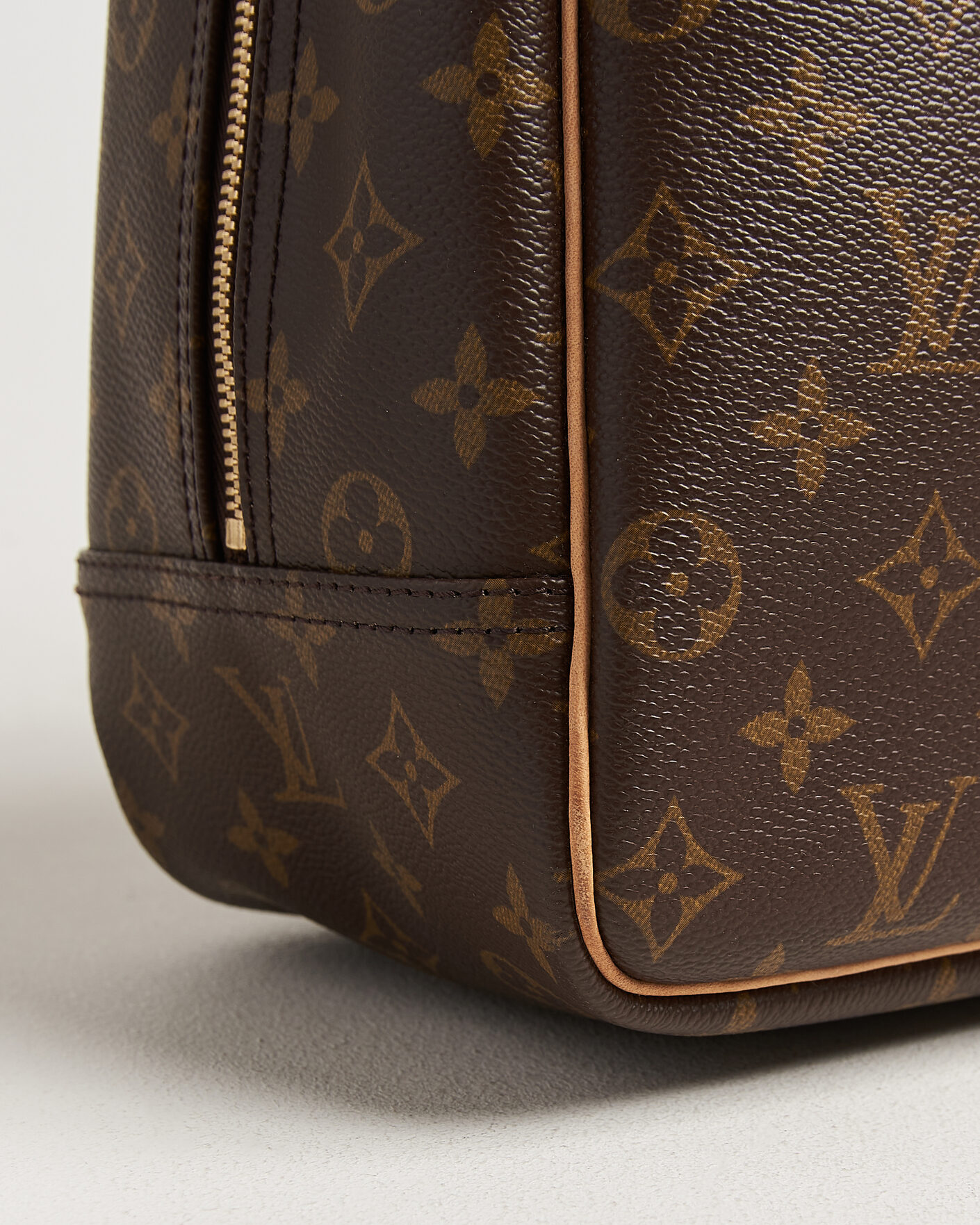 Homme | Pre-Owned & Vintage Bags | Louis Vuitton Pre-Owned | Deauville Bag Monogram