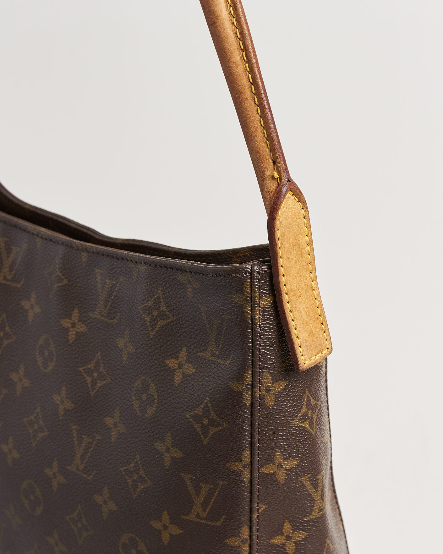 Homme | Pre-Owned & Vintage Bags | Louis Vuitton Pre-Owned | Looping Handbag GM Monogram