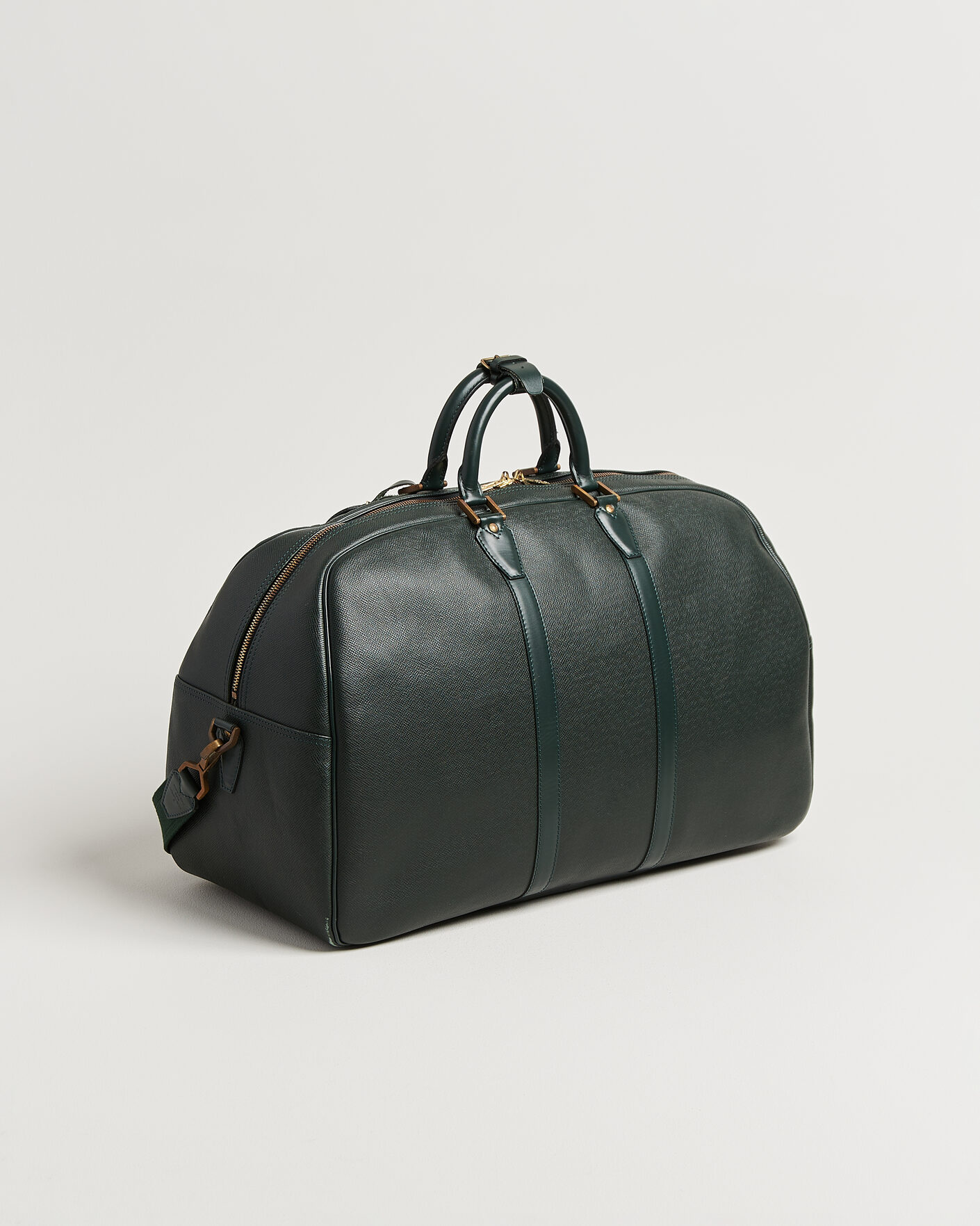 Homme | Pre-Owned & Vintage Bags | Louis Vuitton Pre-Owned | Taiga Kendall GM Bag Green