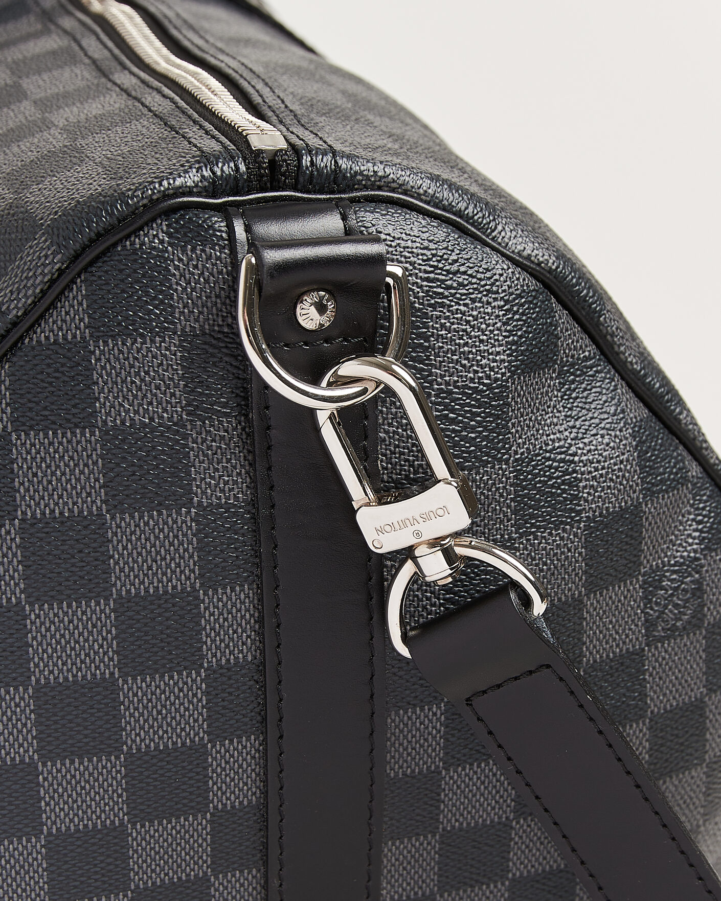 Homme | Pre-Owned & Vintage Bags | Louis Vuitton Pre-Owned | Keepall Bandouliére 55 Damier Graphite