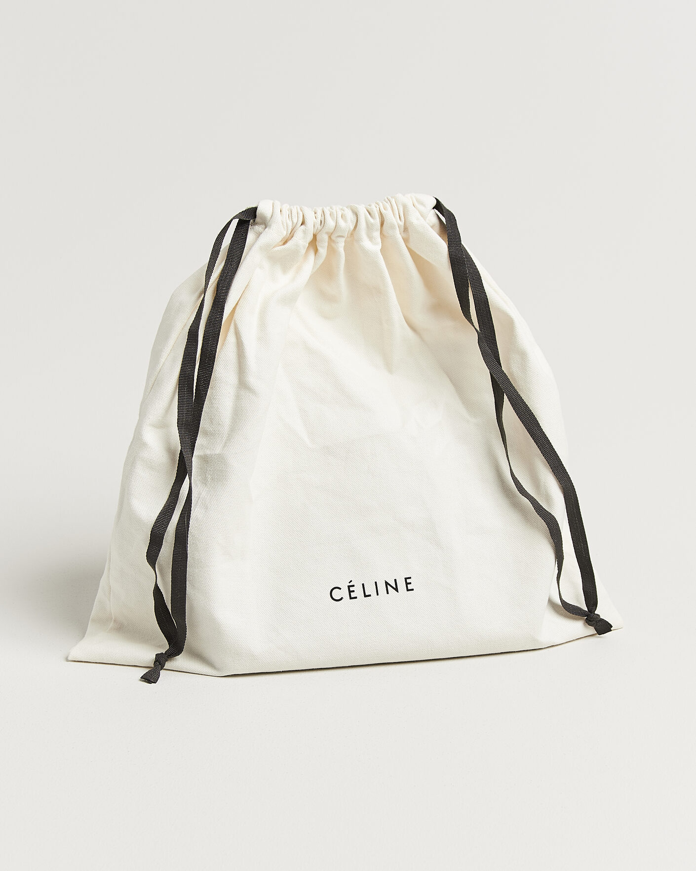 Homme | Pre-Owned & Vintage Bags | Celine Pre-Owned | Trio Bag Medium Leather Burgundy