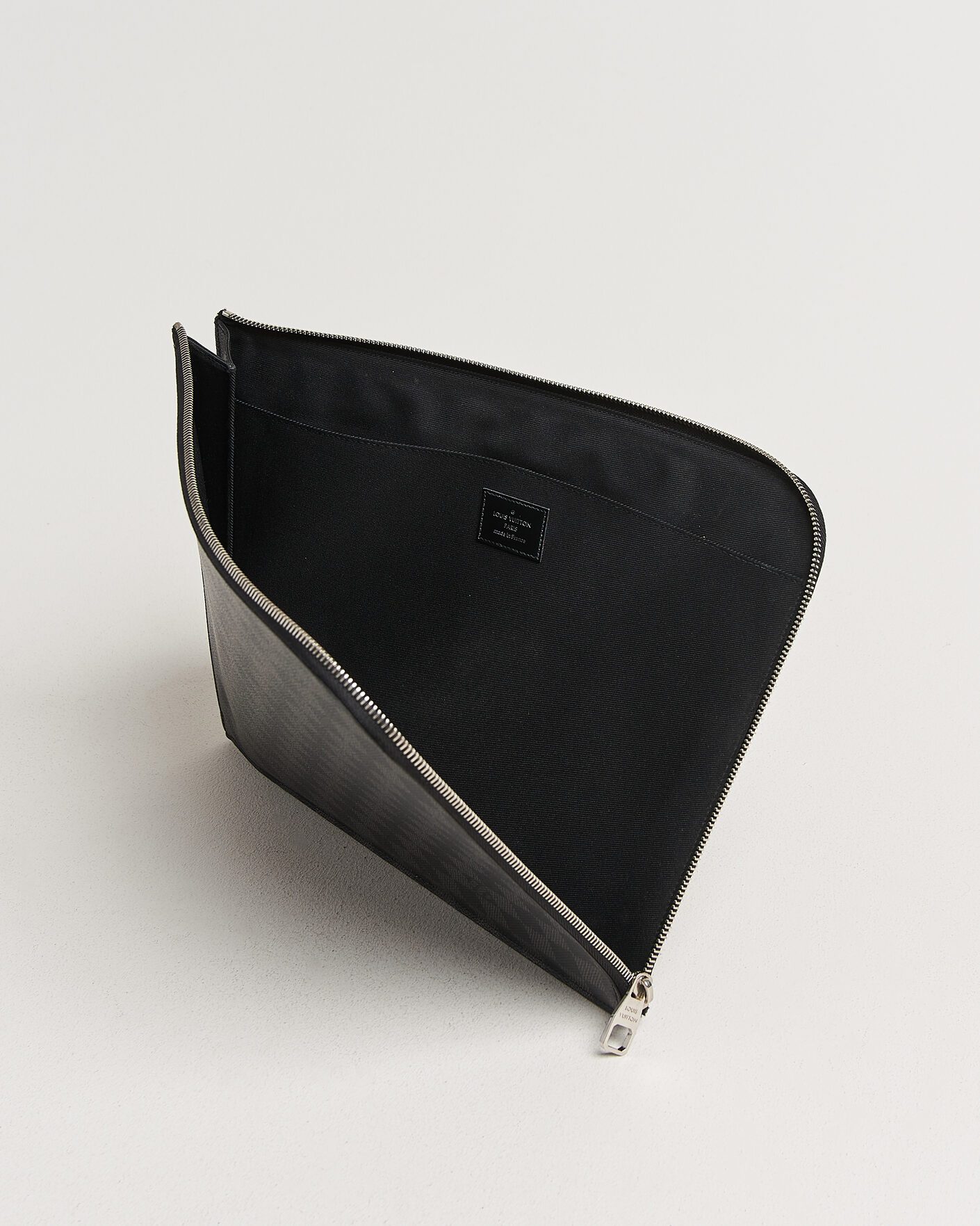 Homme | Pre-Owned & Vintage Bags | Louis Vuitton Pre-Owned | Pochette Jules Damier Graphite