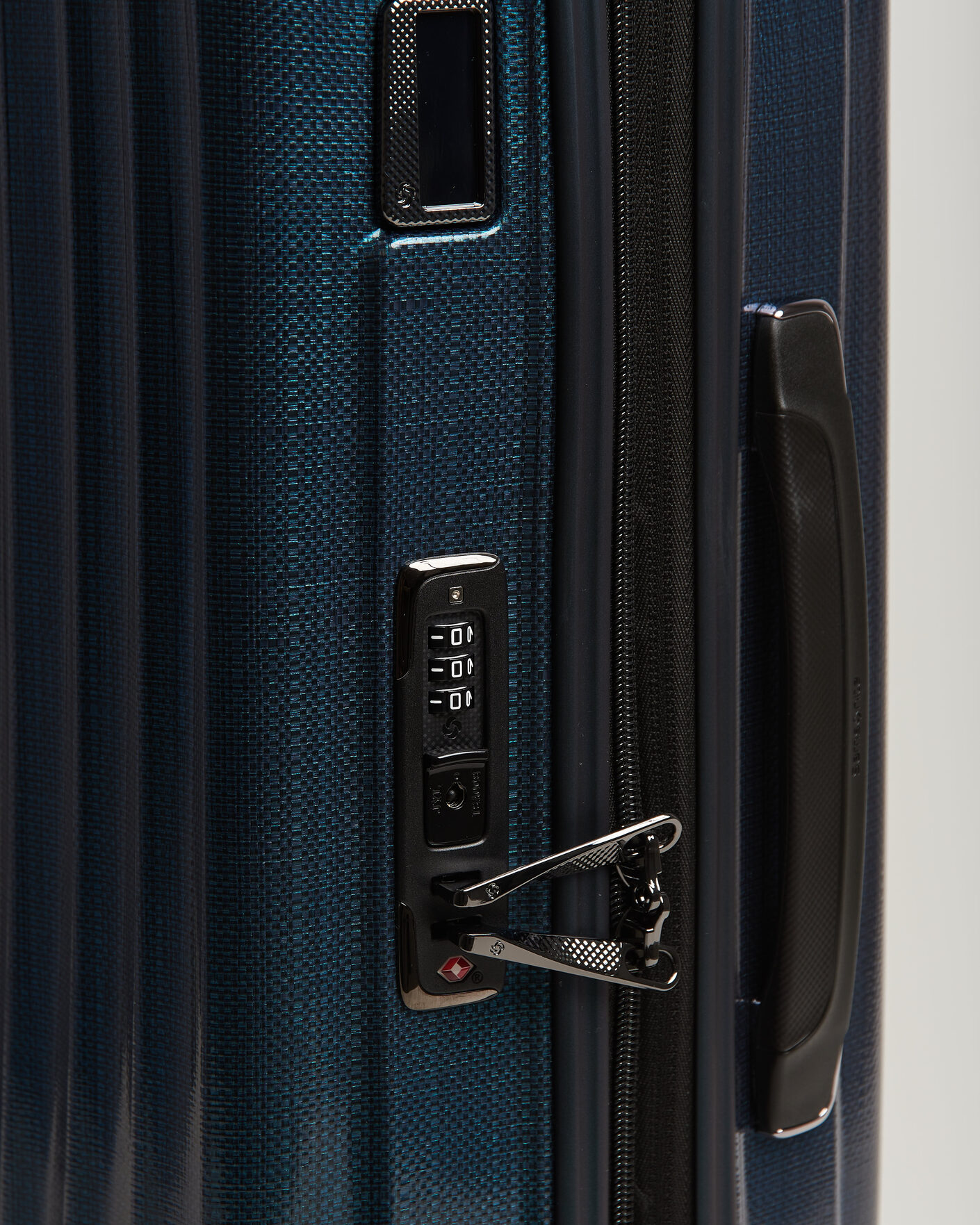 Homme | Sacs | Samsonite | Nexis Spinner Carry-On Deep Patrol