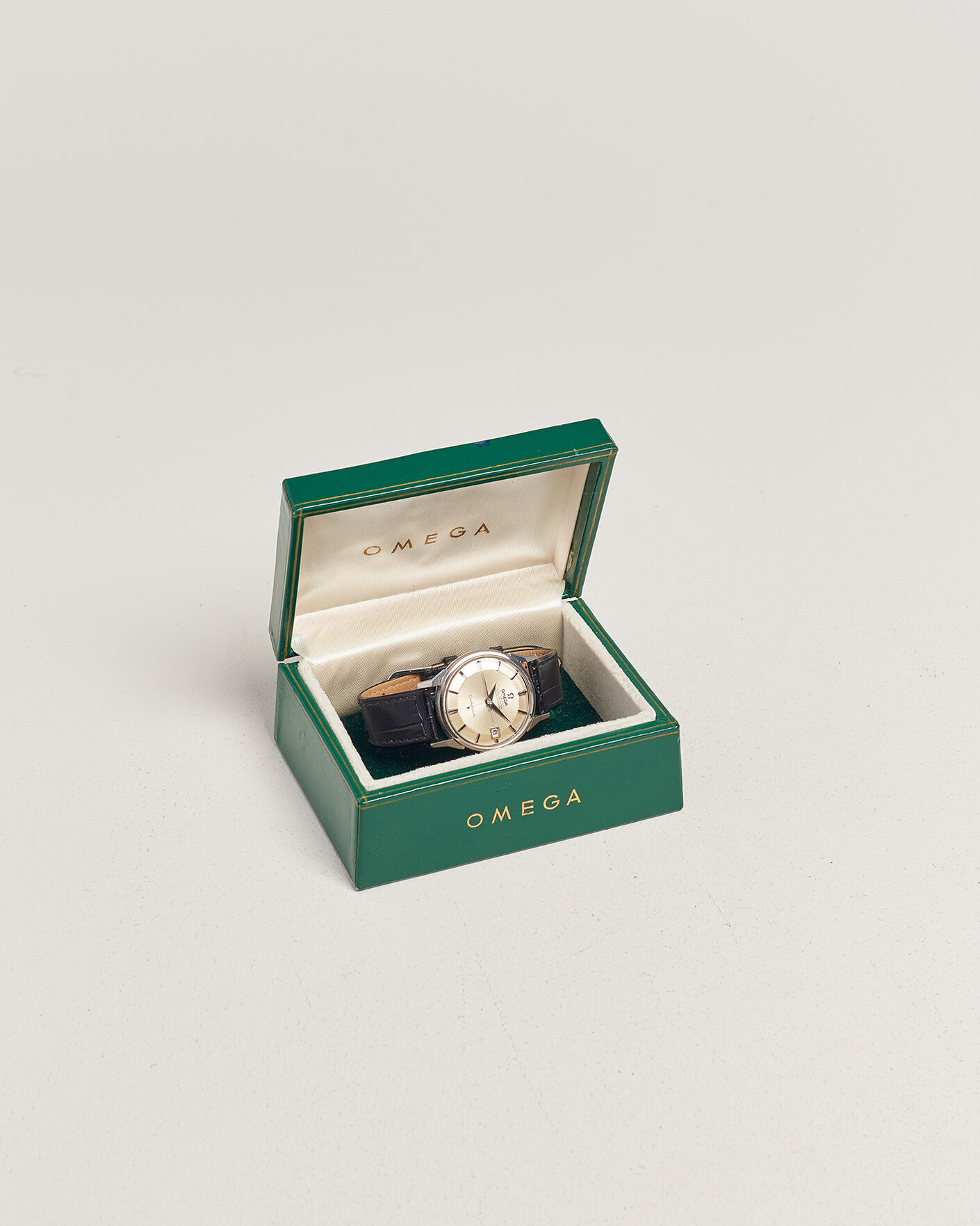 Homme | Pre-Owned & Vintage Watches | Omega Pre-Owned | Constellation Pie Pan 