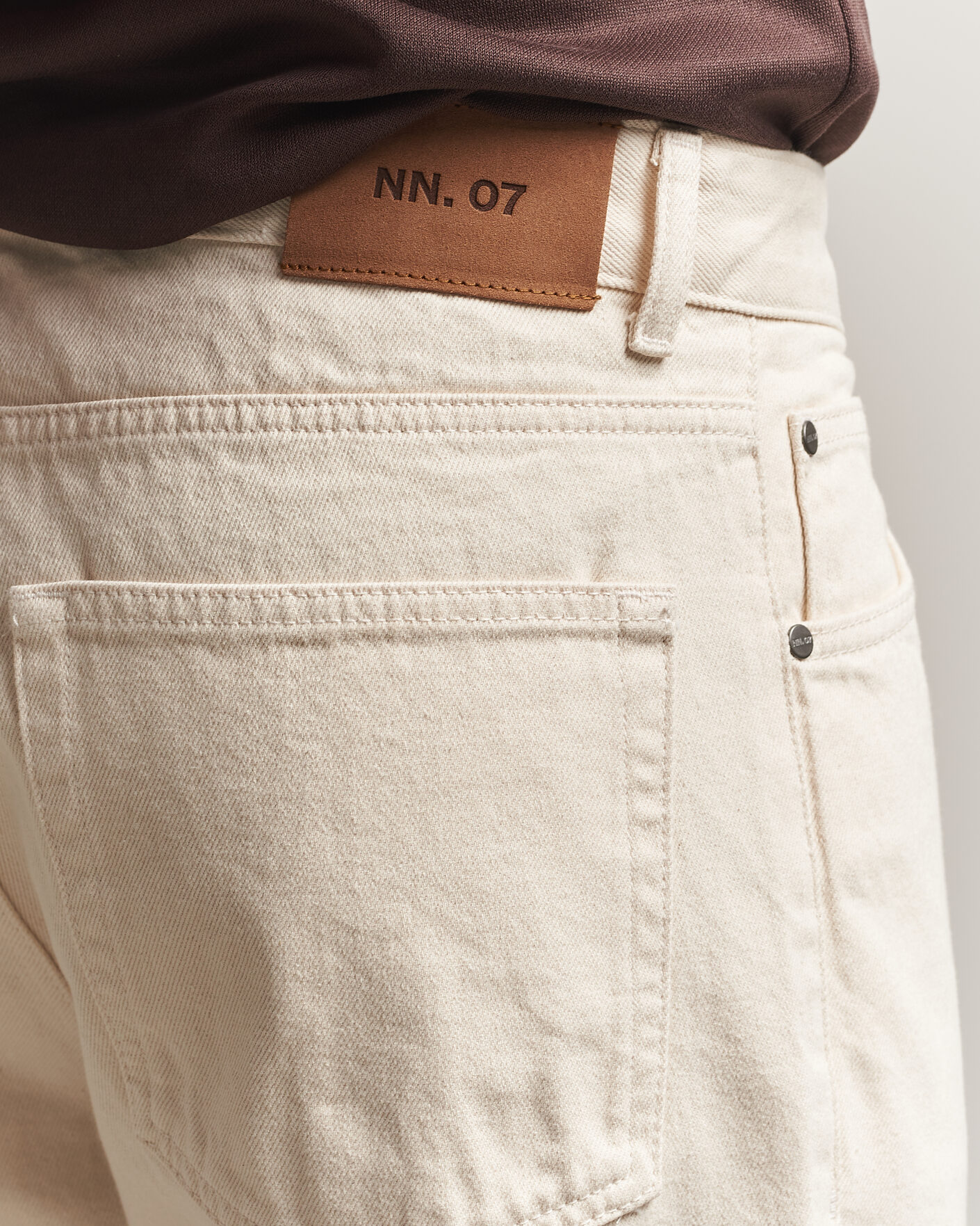 Homme | Jeans | NN07 | Otis Relaxed Fit Jeans Ecru
