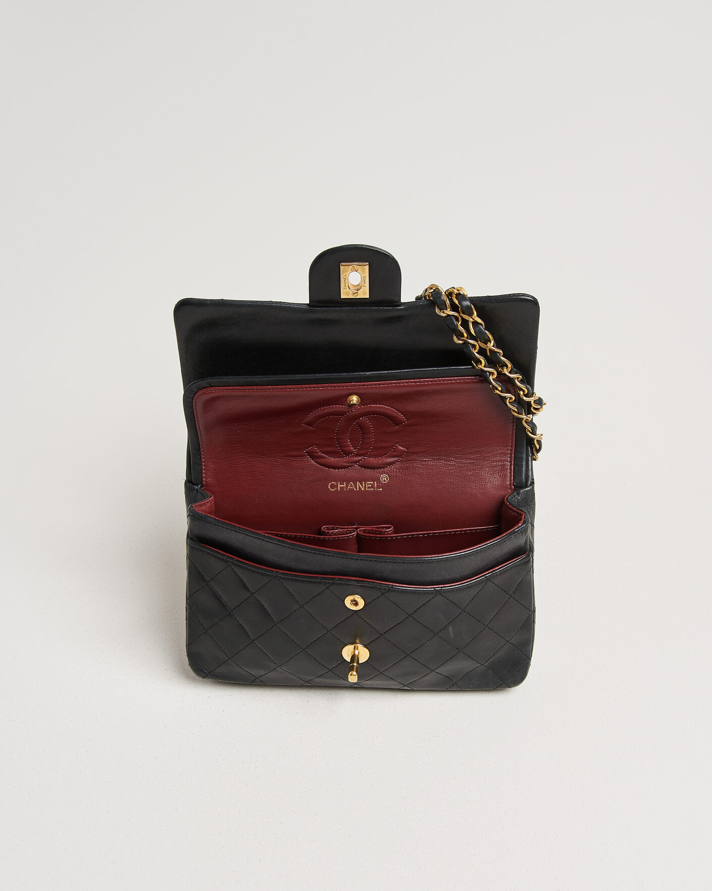 Homme | Chanel Pre-Owned Classic Small Double Flap Bag Black | Chanel Pre-Owned | Classic Small Double Flap Bag Black
