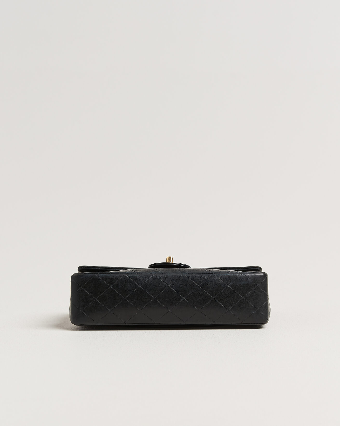 Homme | Pre-Owned & Vintage Bags | Chanel Pre-Owned | Classic Medium Double Flap Bag Black