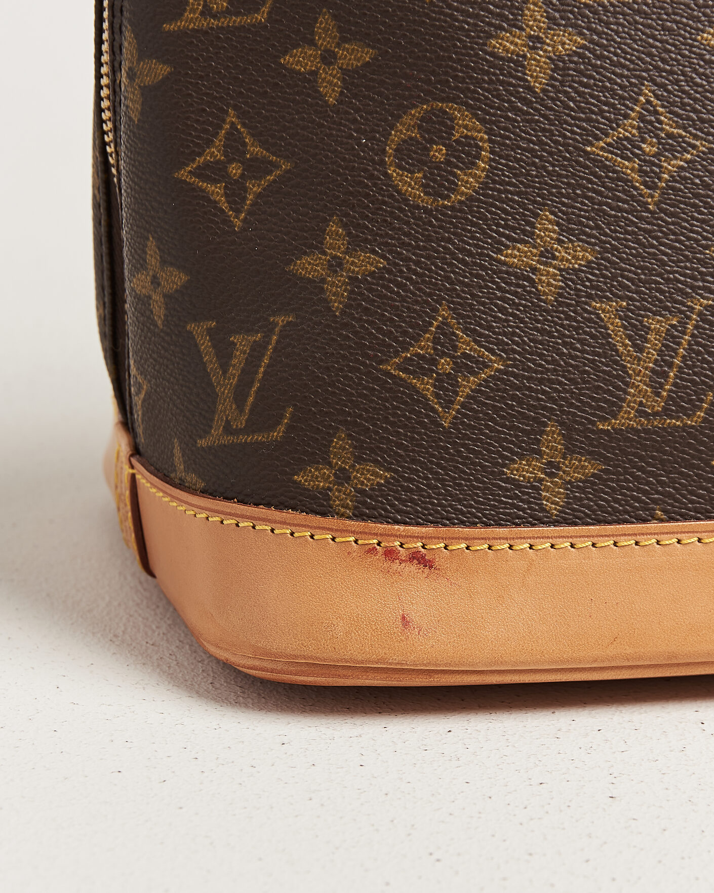 Homme | Pre-Owned & Vintage Bags | Louis Vuitton Pre-Owned | Alma Bag PM Monogram