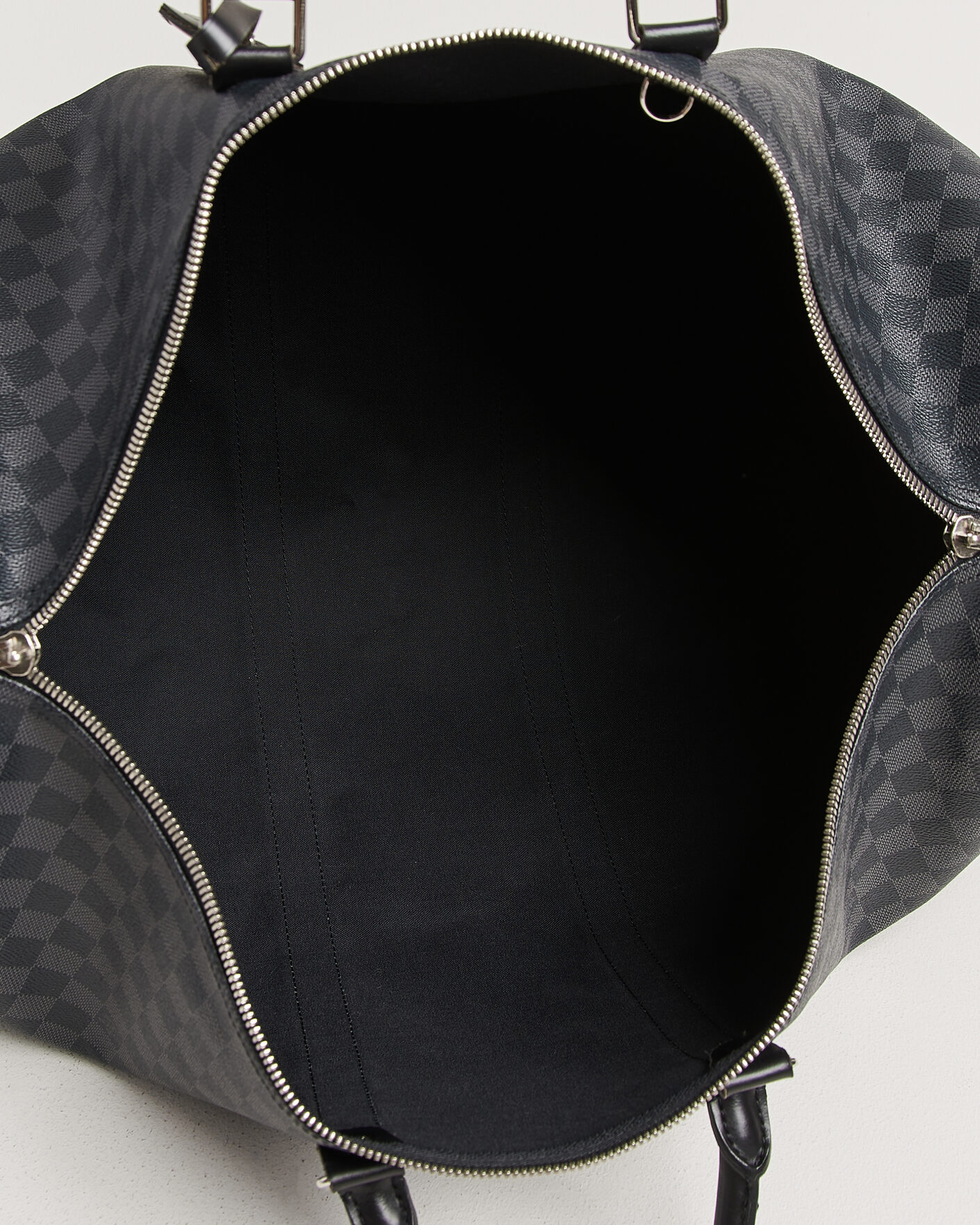 Homme | Pre-Owned & Vintage Bags | Louis Vuitton Pre-Owned | Keepall 55 Bandouliére Damier Graphite