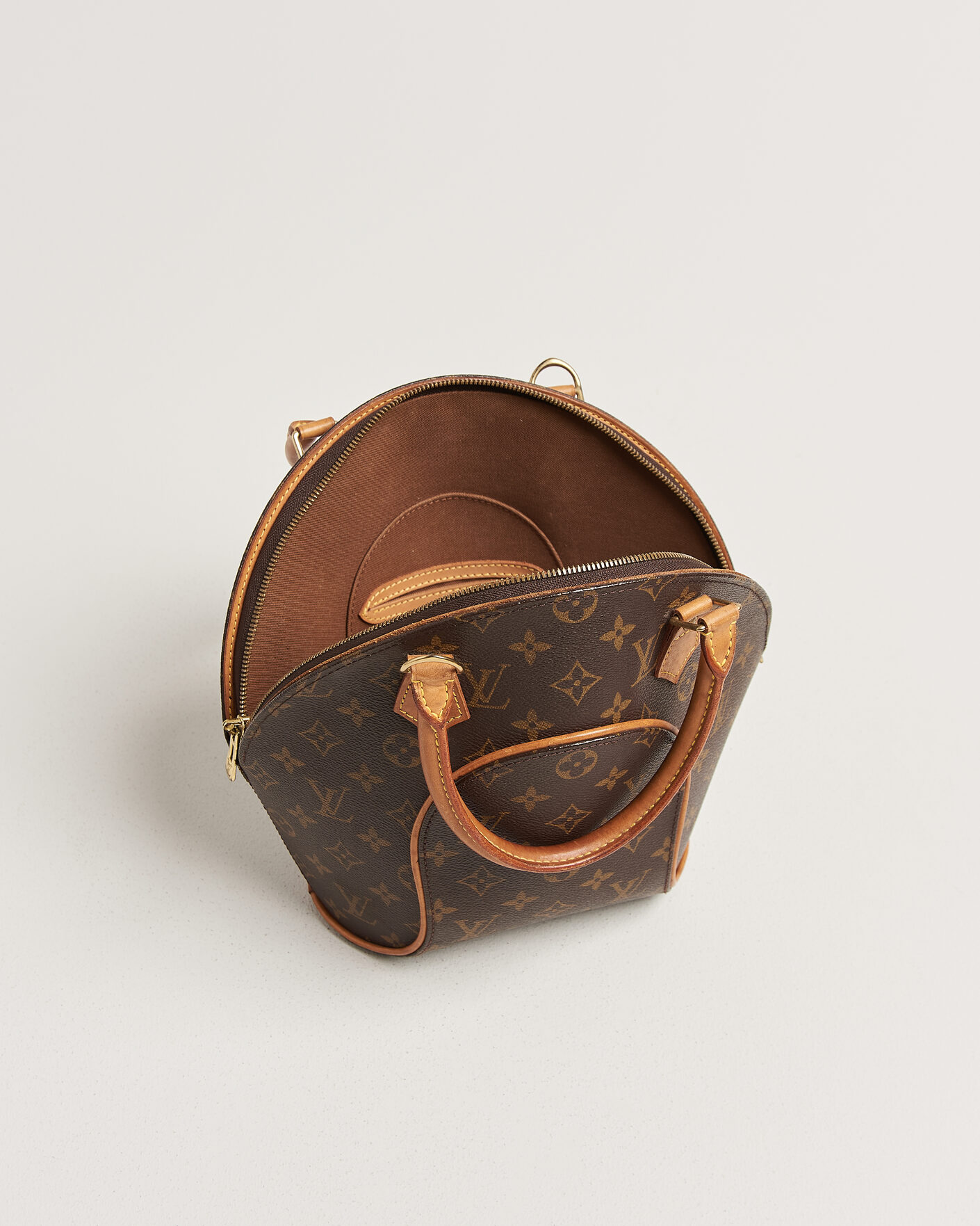 Homme | Pre-Owned & Vintage Bags | Louis Vuitton Pre-Owned | Ellipse PM Bag Monogram