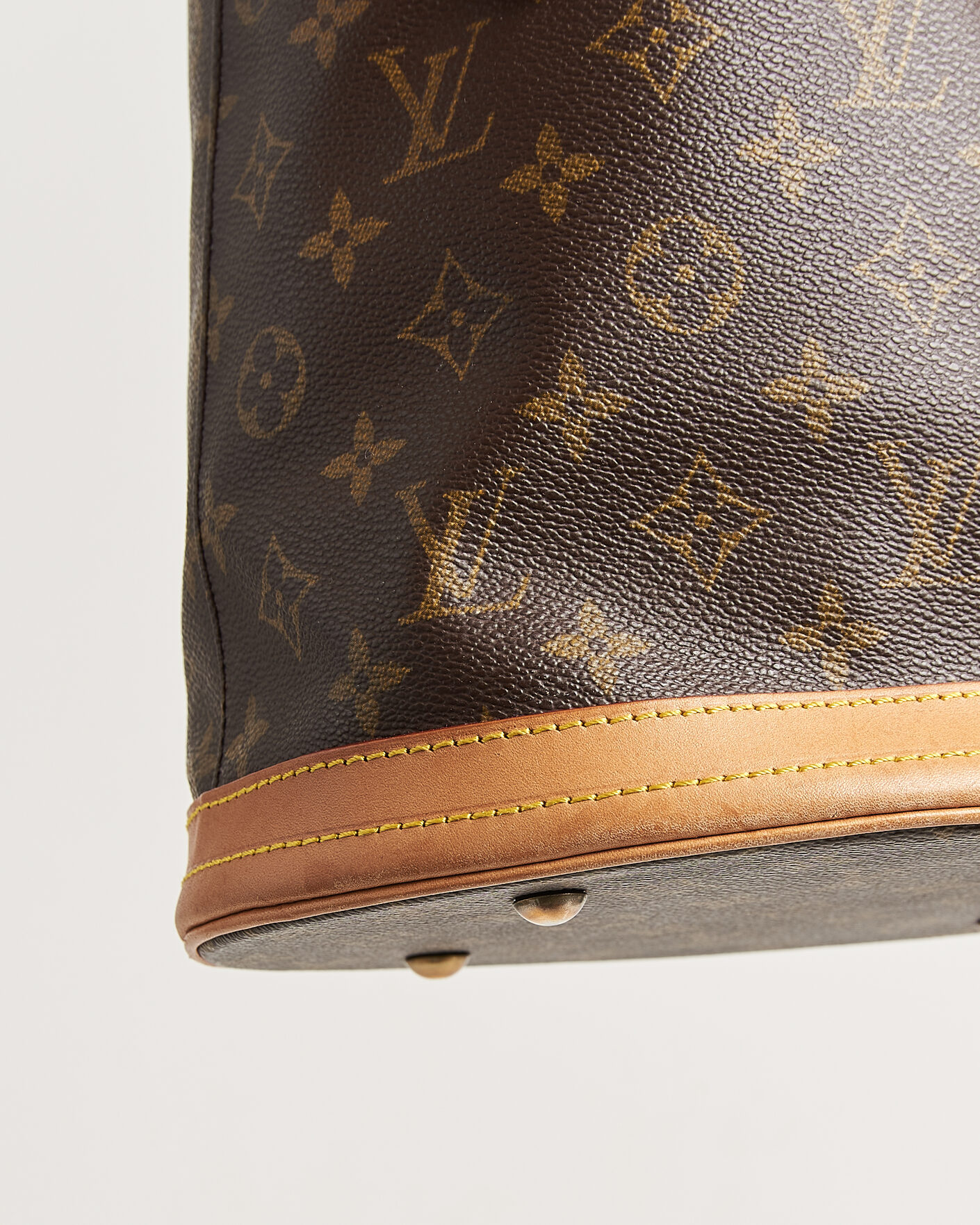 Homme | Pre-Owned & Vintage Bags | Louis Vuitton Pre-Owned | Bucket PM Bag Monogram