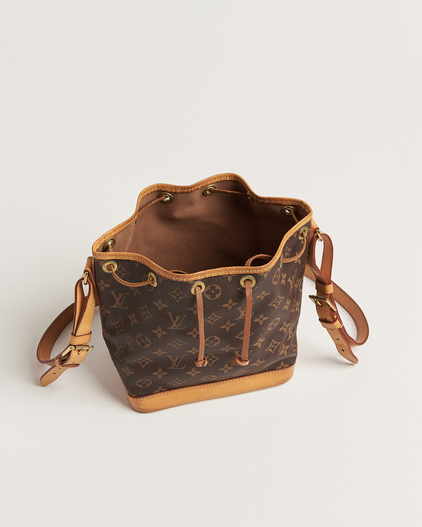 Homme | Pre-Owned & Vintage Bags | Louis Vuitton Pre-Owned | Noé BB Monogram