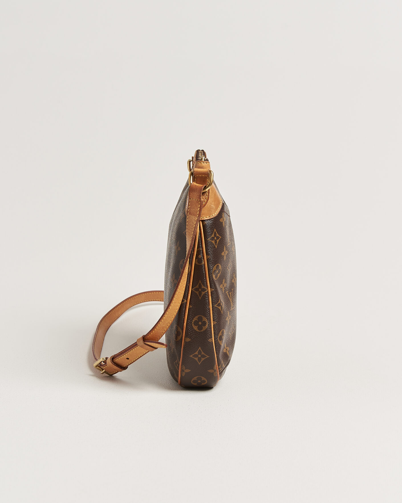 Homme | Pre-Owned & Vintage Bags | Louis Vuitton Pre-Owned | Odeon PM Bag Monogram