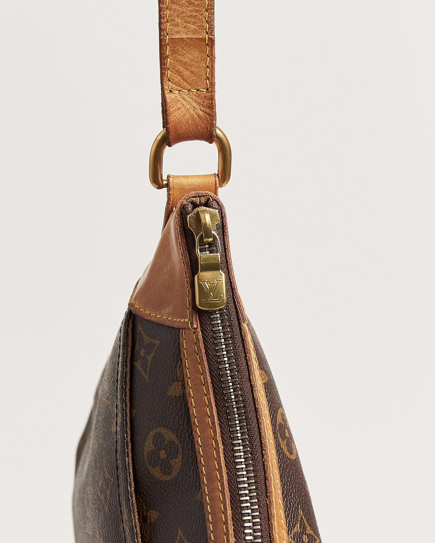 Homme | Pre-Owned & Vintage Bags | Louis Vuitton Pre-Owned | Odeon PM Bag Monogram